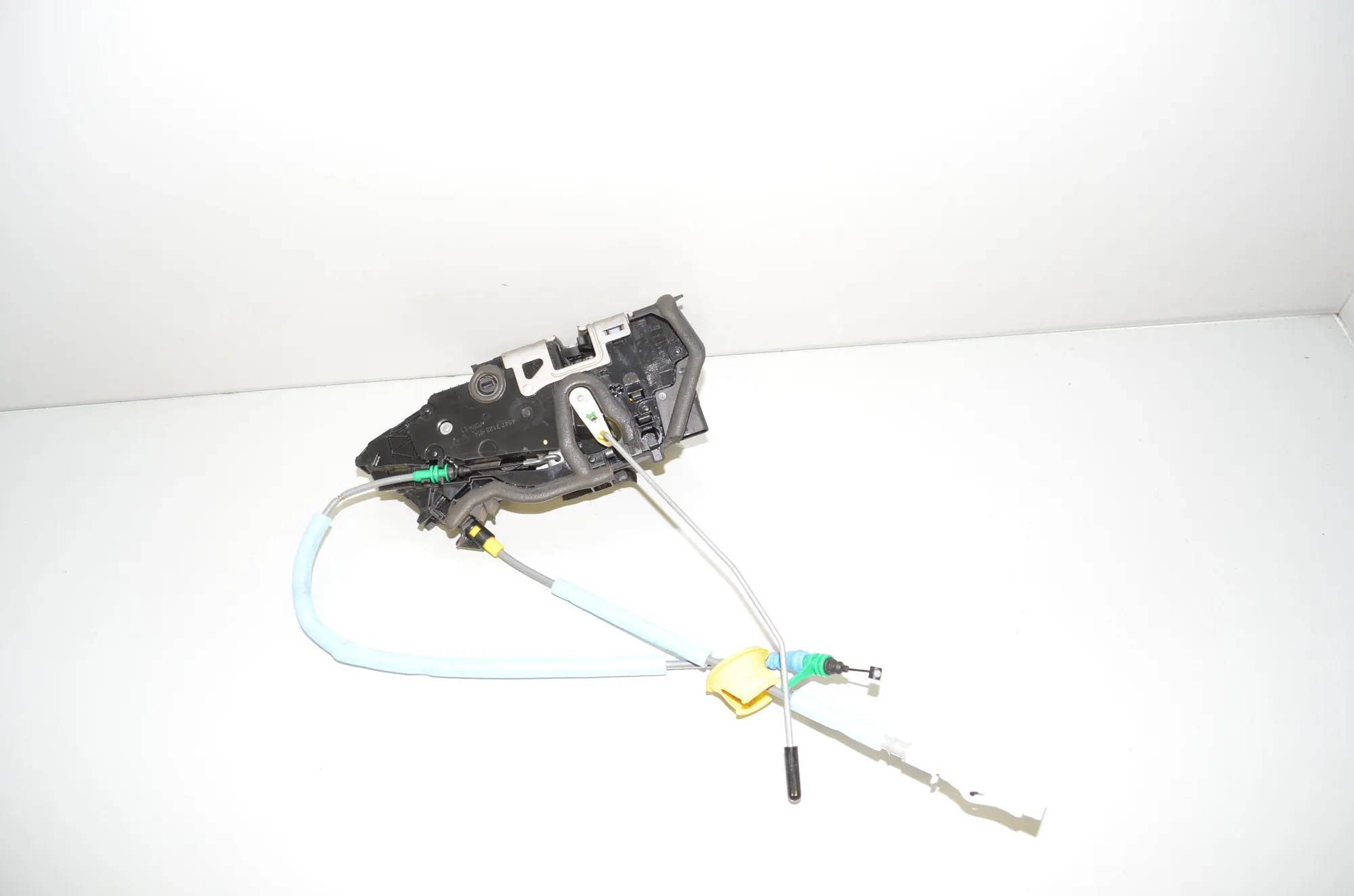 Rear Left Door Lock – OEM 7445045 · BMW 3 Touring (G21) (2019 - -) 330 e Plug-in-Hybrid 2020 – 2