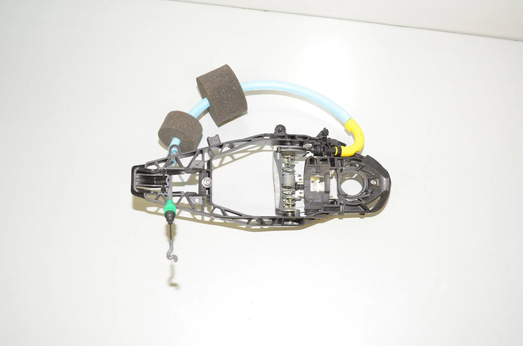 Front Right Door Interior Handle Frame – OEM 9881778 · BMW 3 Touring (G21) (2019 - -) 330 e Plug-in-Hybrid 2020 – 2