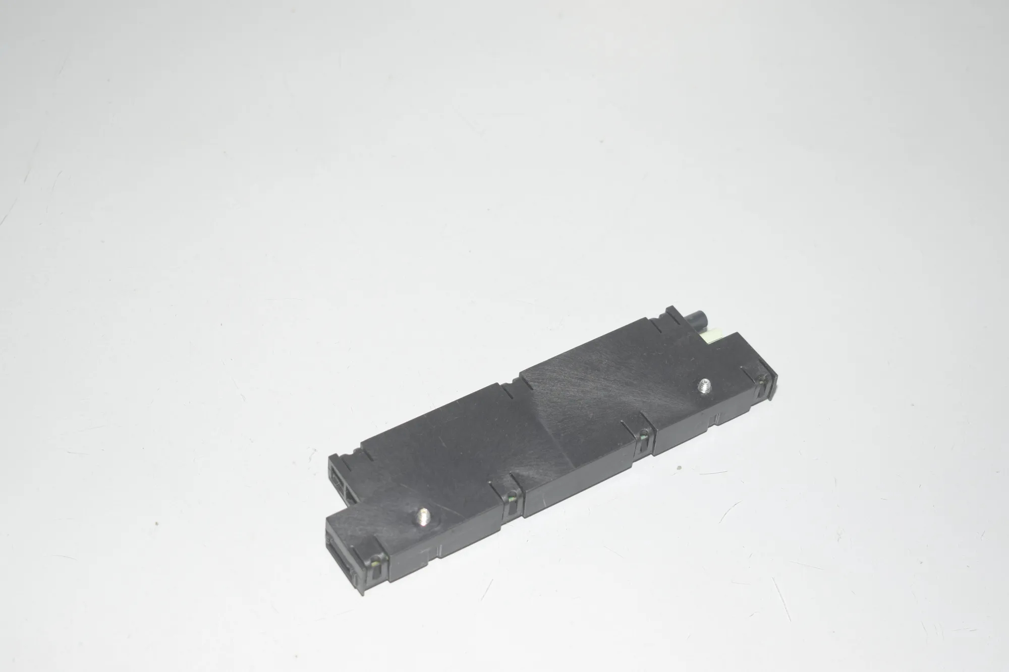 Antenna Amplifier – OEM 9276027 · BMW 5 Gran Turismo (F07) 530 d 2014 – 3