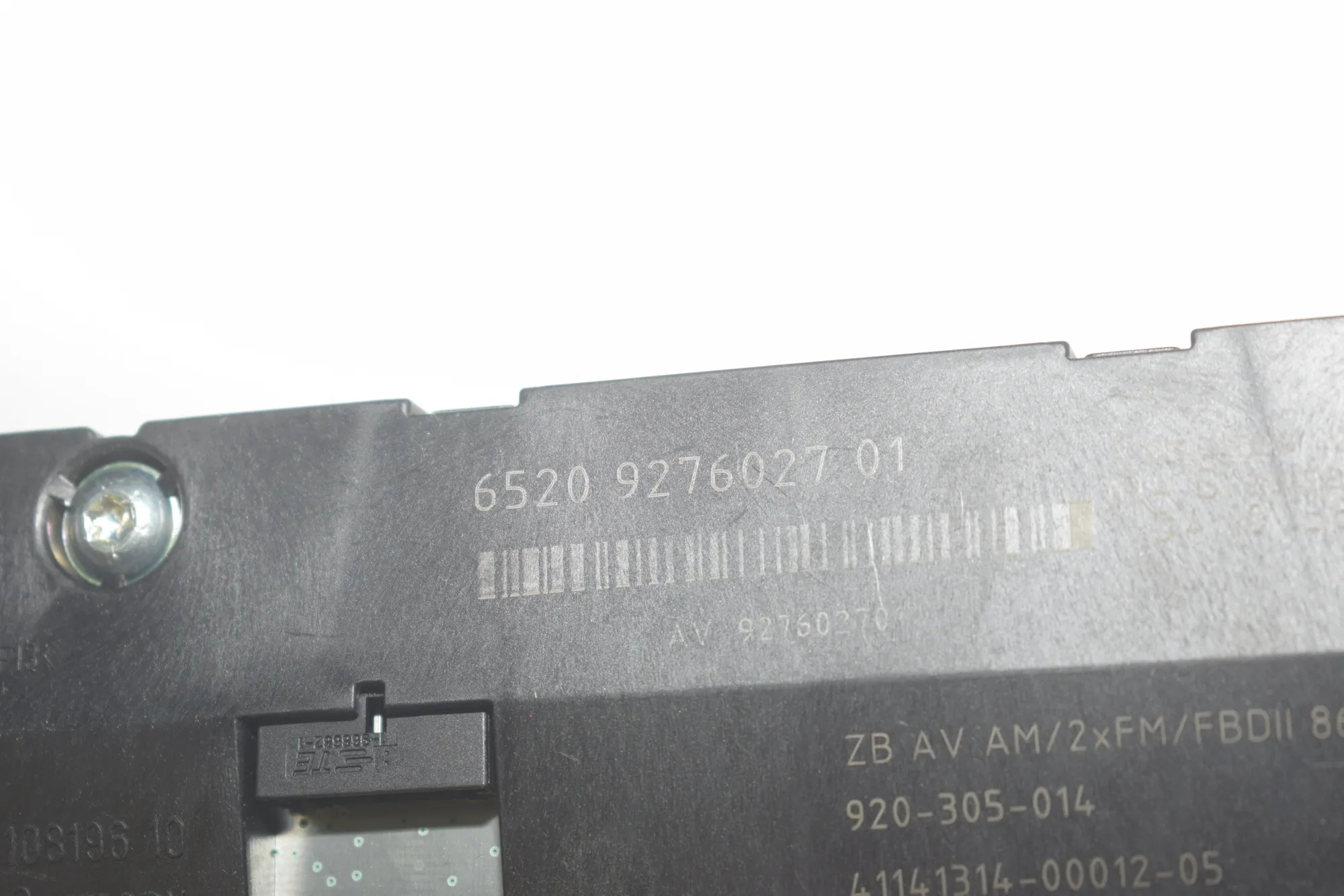 Antenna Amplifier – OEM 9276027 · BMW 5 Gran Turismo (F07) 530 d 2014 – 6