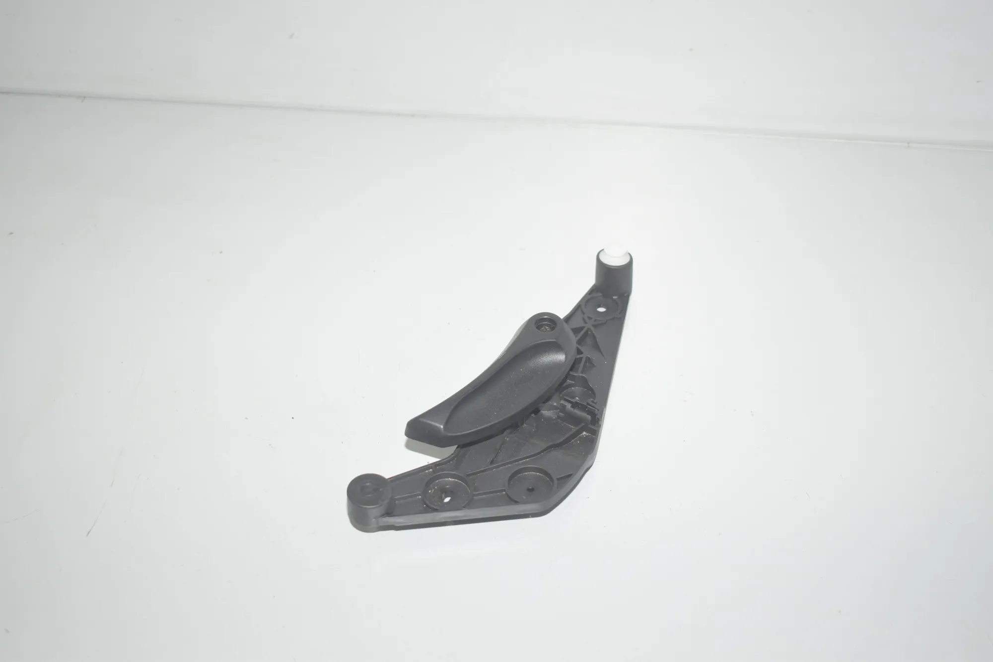 Bonnet Release Handle – OEM 9114002 · BMW 5 Gran Turismo (F07) 530 d 2014