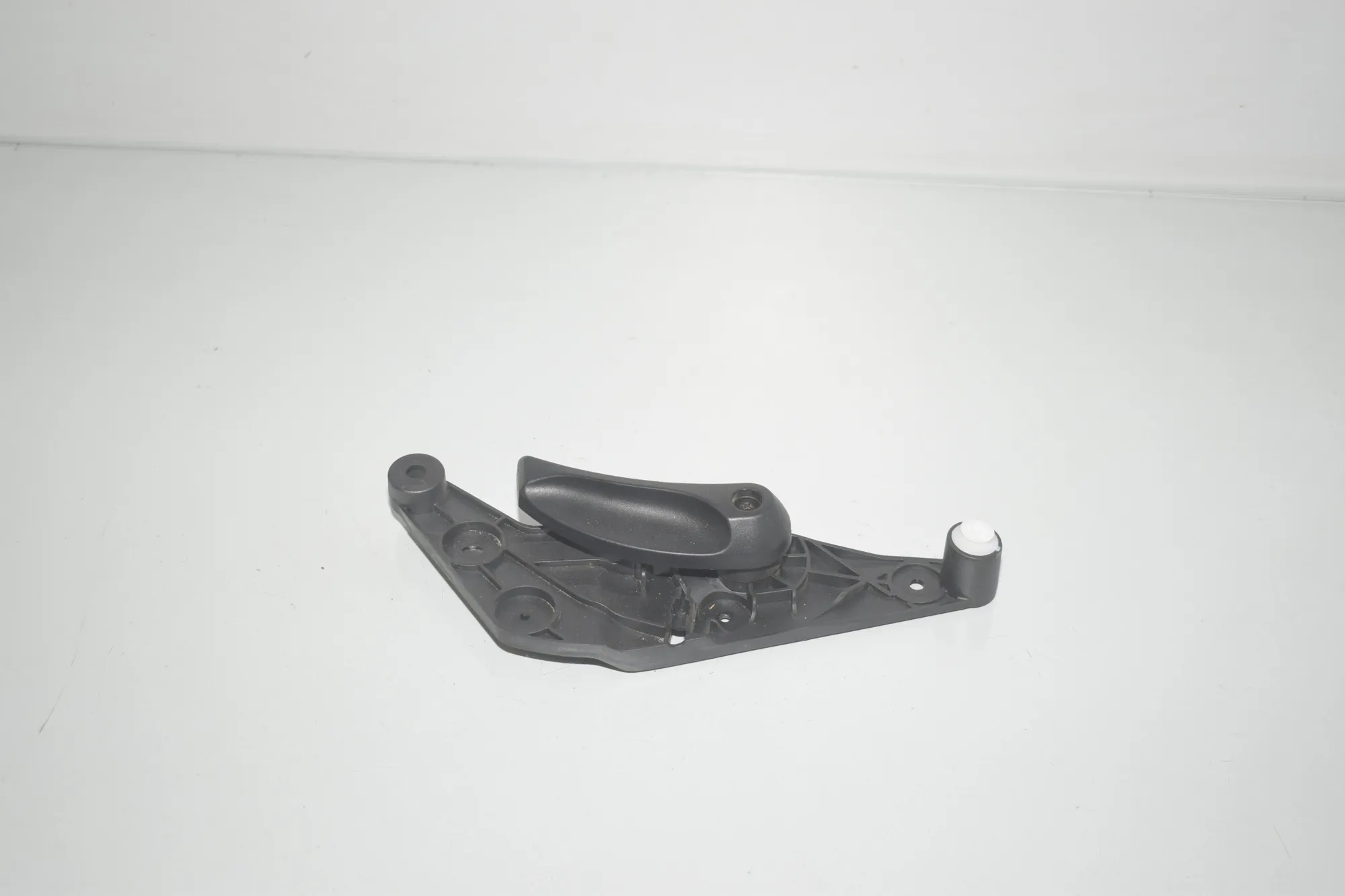 Bonnet Release Handle – OEM 9114002 · BMW 5 Gran Turismo (F07) 530 d 2014 – 2