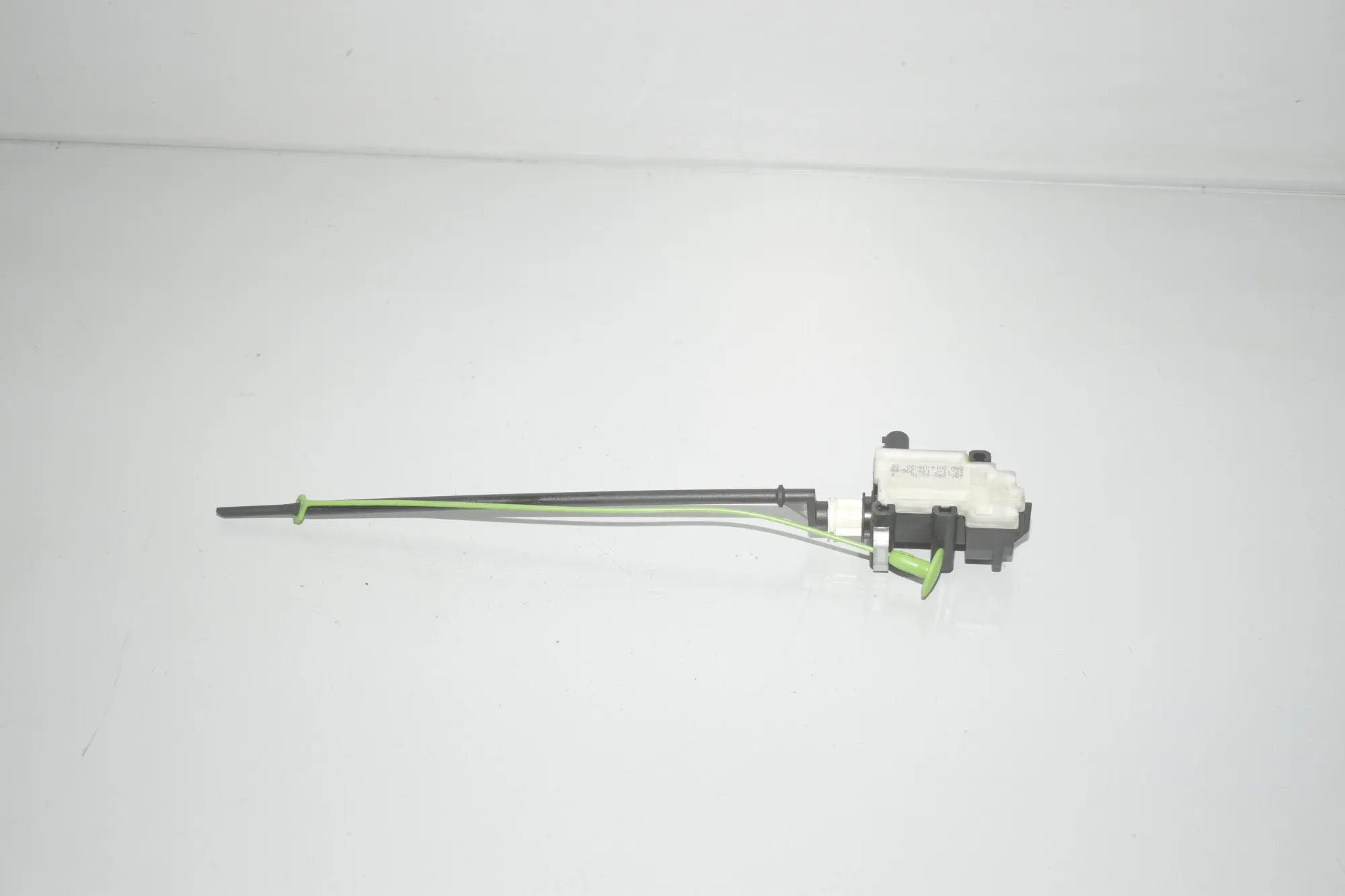 Fuel Tank Cover Lock – OEM 7139398 · BMW 5 Gran Turismo (F07) 530 d 2014