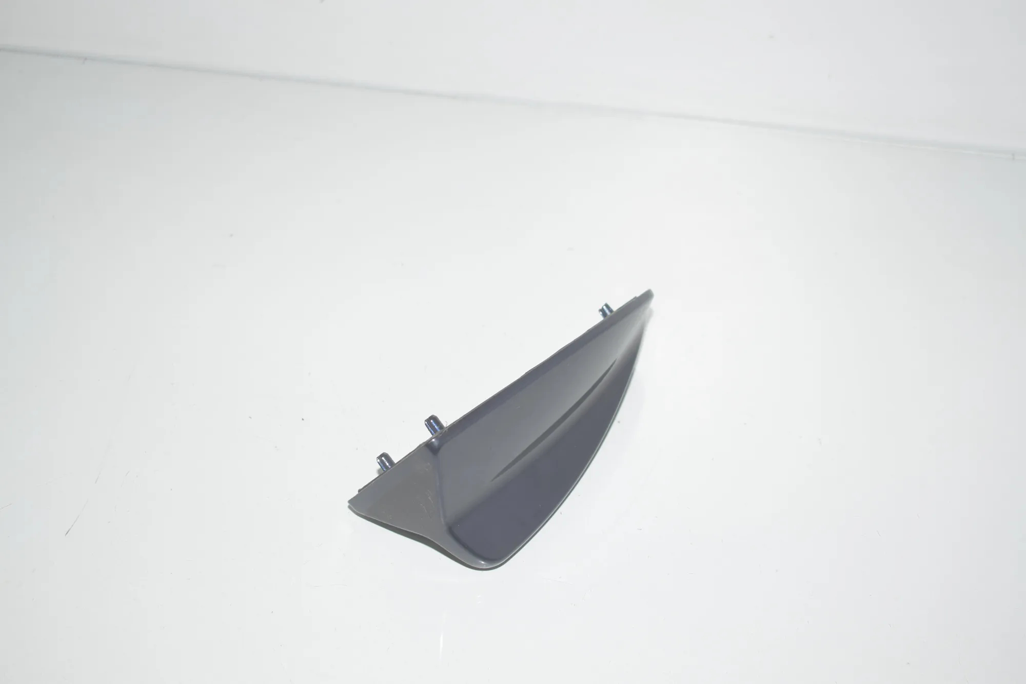 Antenna Trim – OEM 9193307 · BMW 5 Gran Turismo (F07) 530 d 2014 – 4