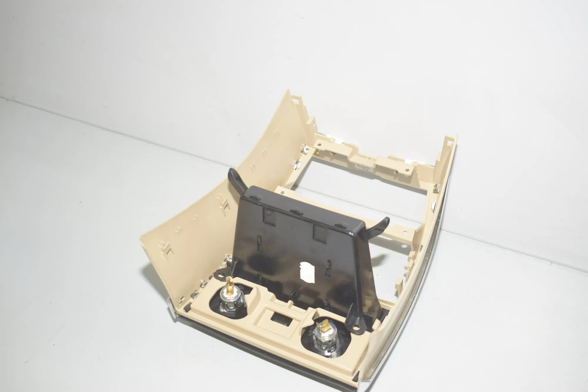 Center Console Trim – OEM 9311014 · BMW 5 Gran Turismo (F07) 530 d 2014 – 4