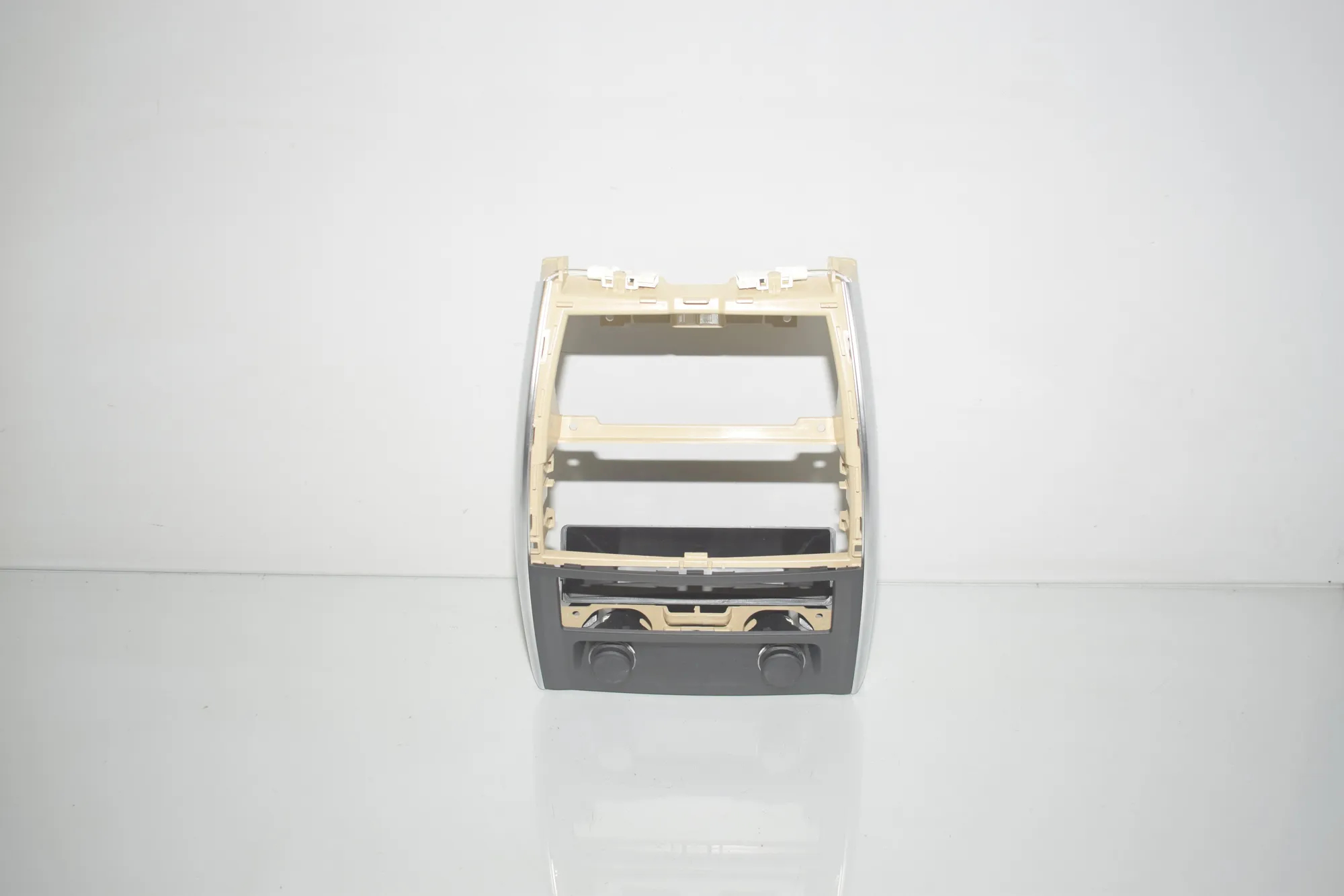 Center Console Trim – OEM 9311014 · BMW 5 Gran Turismo (F07) 530 d 2014 – 2