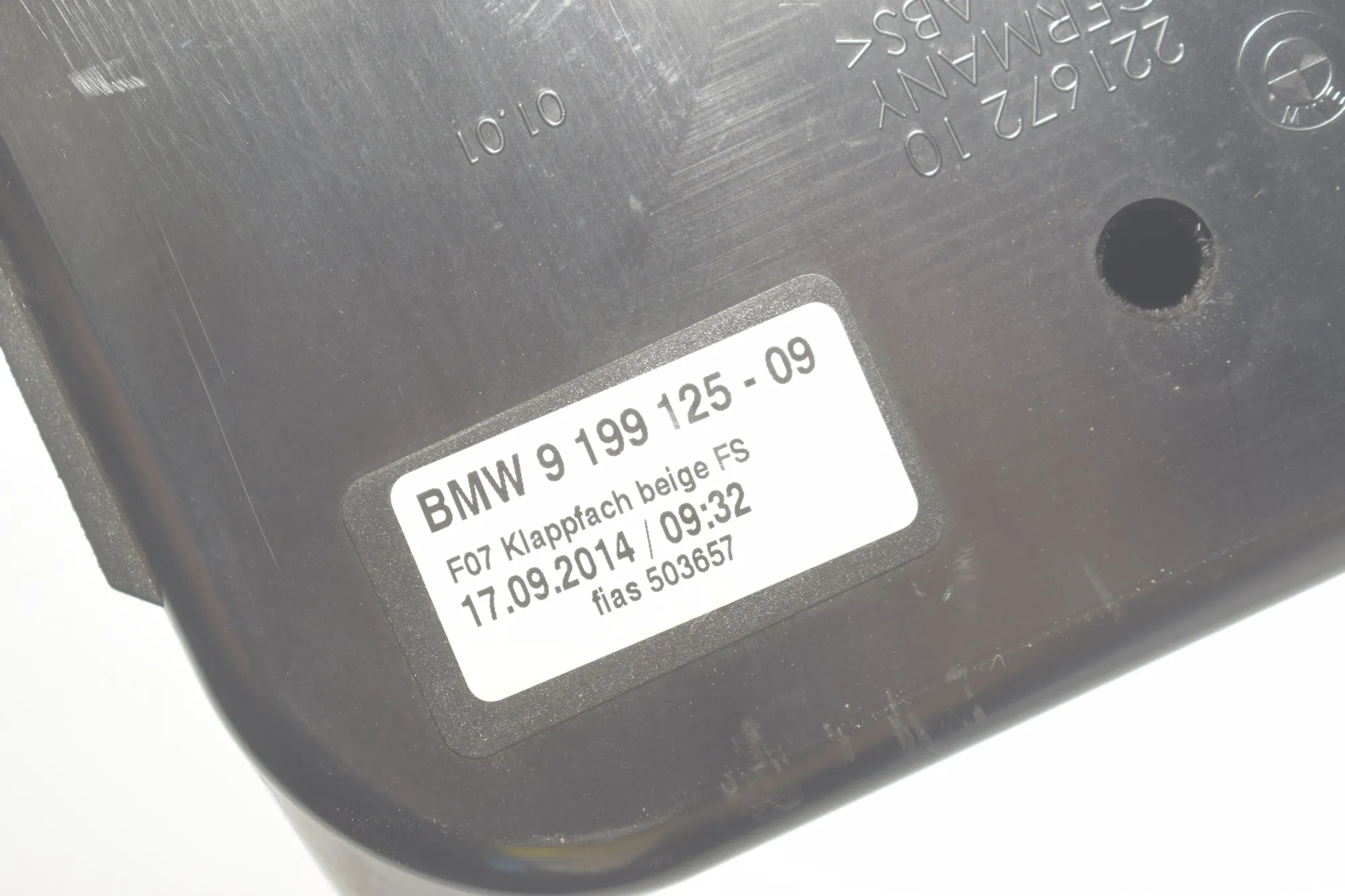 Glove Compartment – OEM 9199125 · BMW 5 Gran Turismo (F07) 530 d 2014 – 5