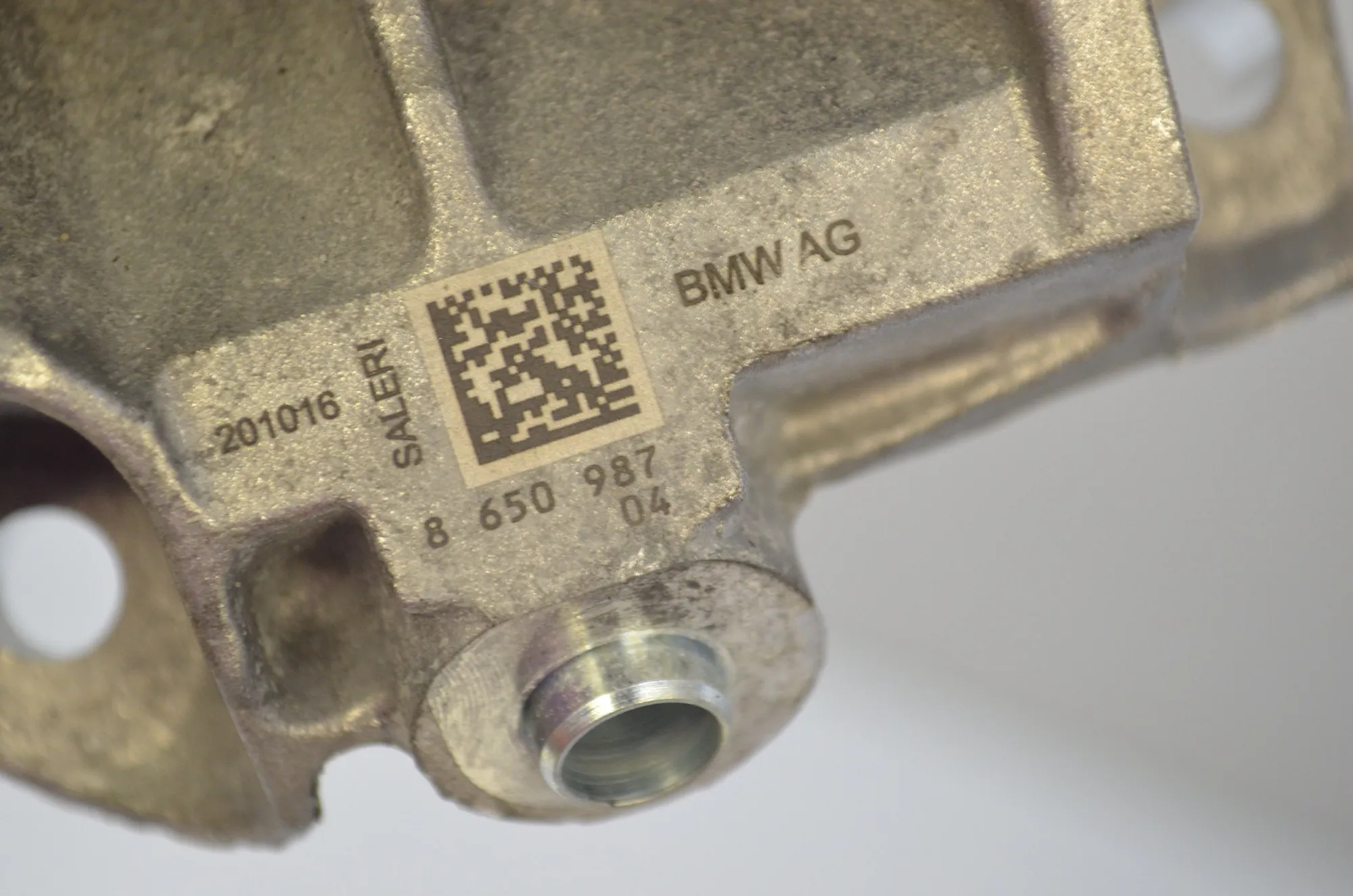 Water Pump – OEM 8650987 · BMW 3 Touring (G21) (2019 - -) 330 e Plug-in-Hybrid 2020 – 5