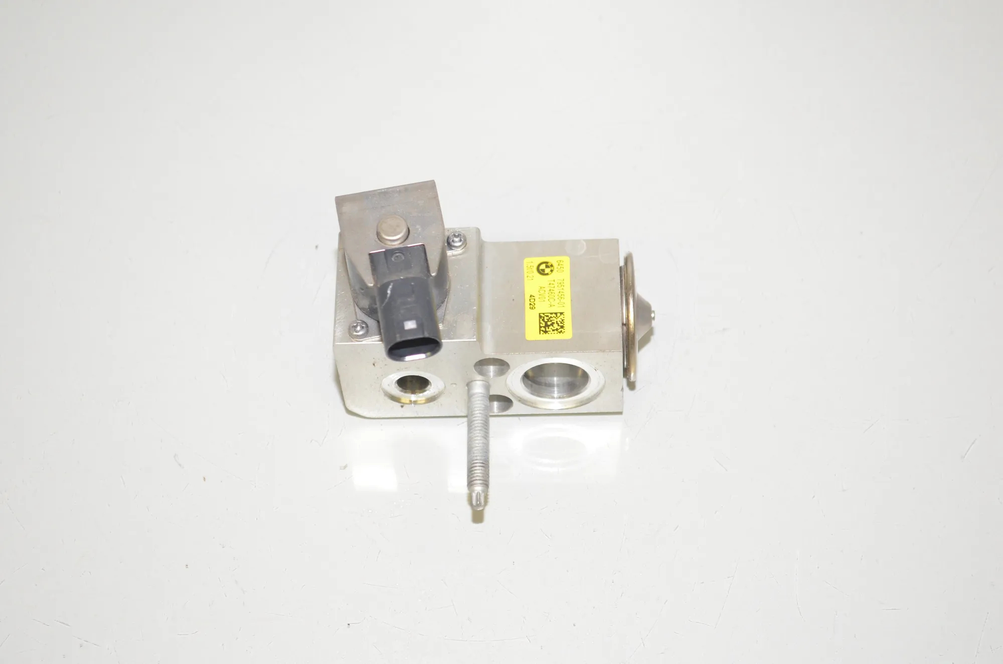 A/C Conditioner Expansion Valve – OEM T47466C · BMW 3 Touring (G21) (2019 - -) 330 e Plug-in-Hybrid 2020 – 2