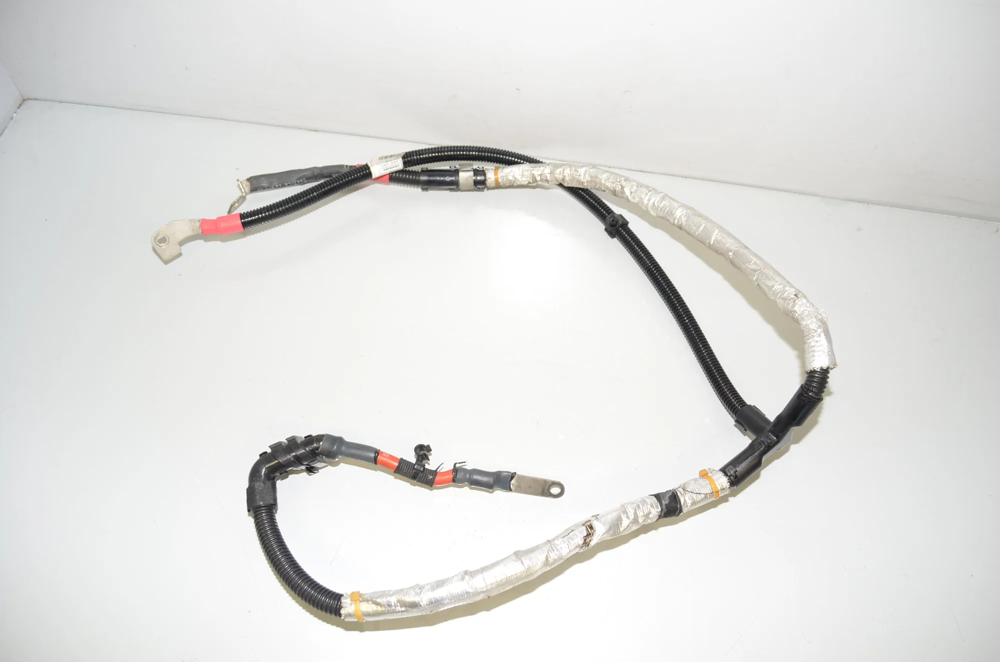 Positive Battery Cable – OEM 8584699 · BMW 4 Gran Coupe (F36) 418 d 2017 – 2