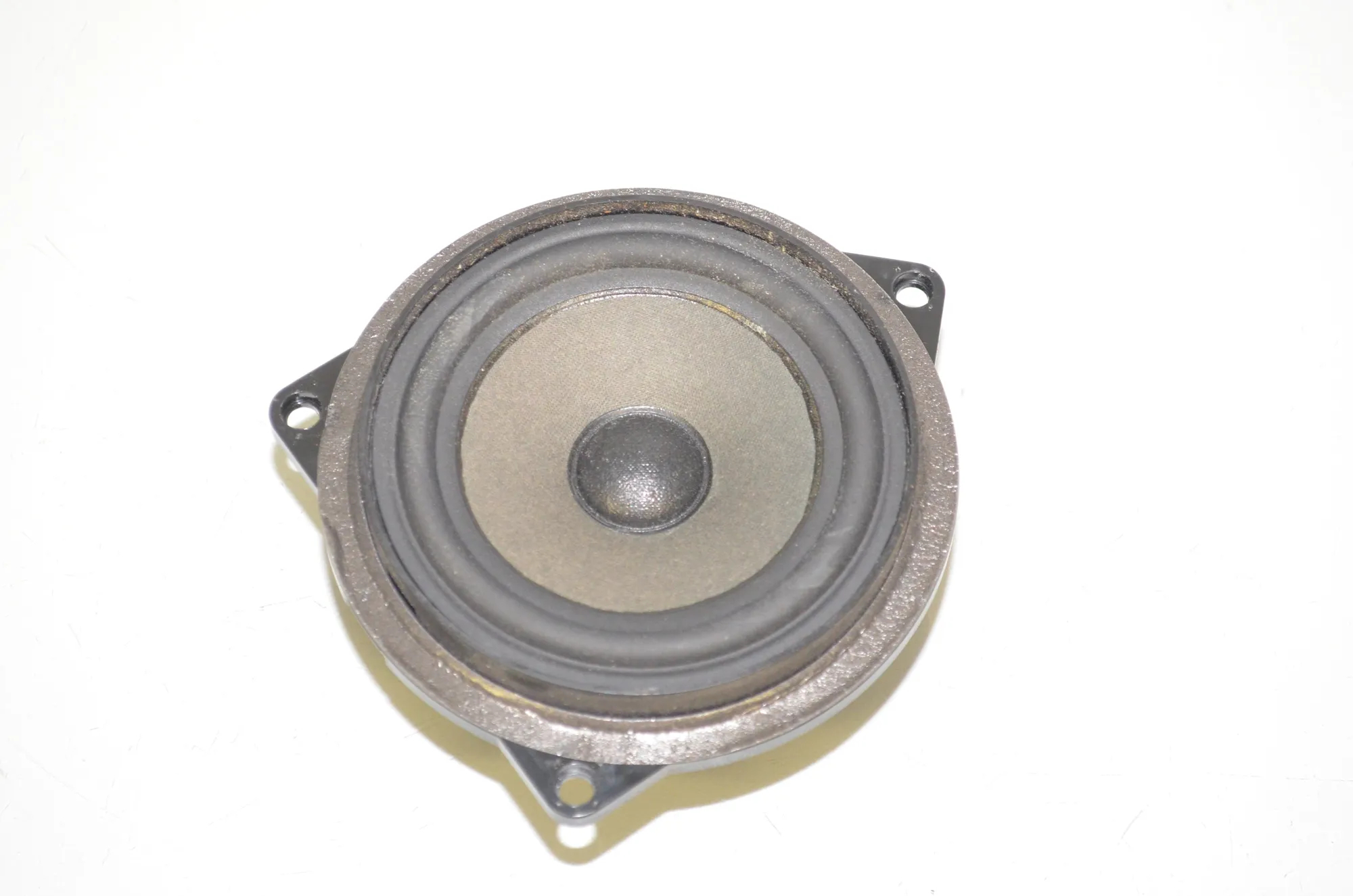 Front Left Door Speaker – OEM 9169692 · BMW 5 Touring (F11) 525 d 2010 – 2