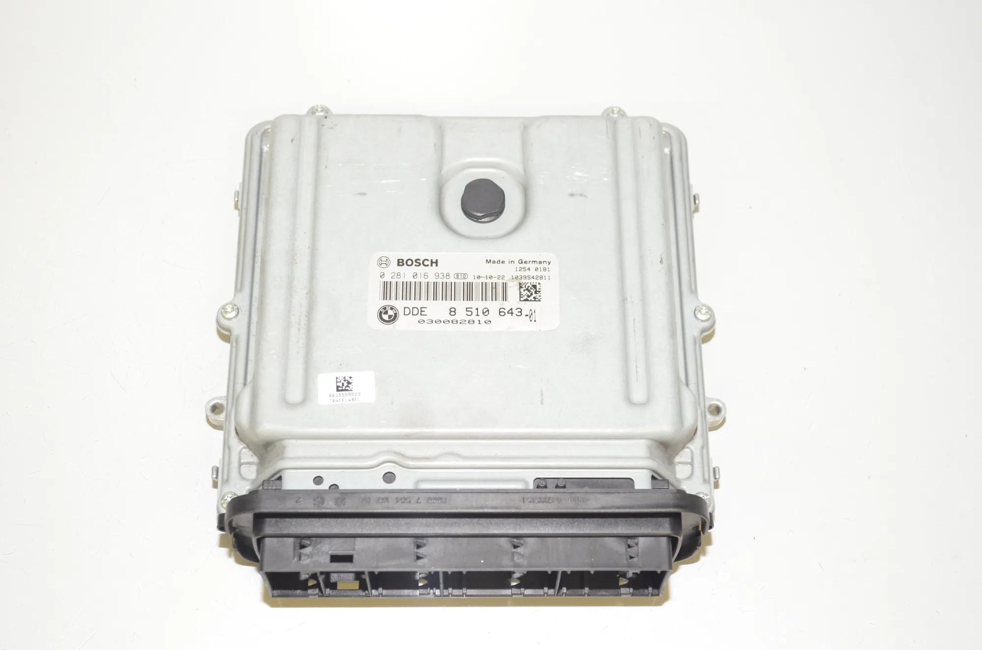 Engine Ignition ECU Set – OEM 9241974 · BMW 5 Touring (F11) 525 d 2010 – 6