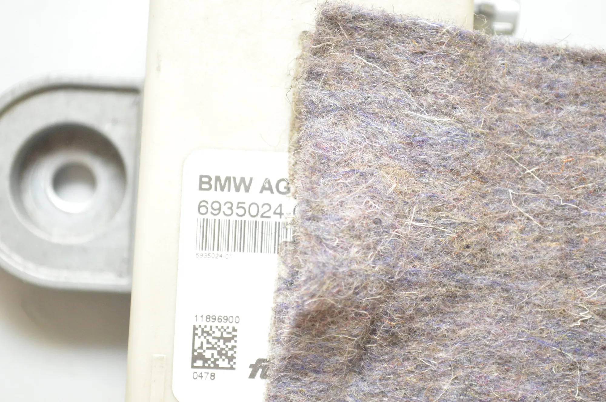 Antenna – OEM 6935024 · BMW 5 Touring (F11) 525 d 2010 – 4