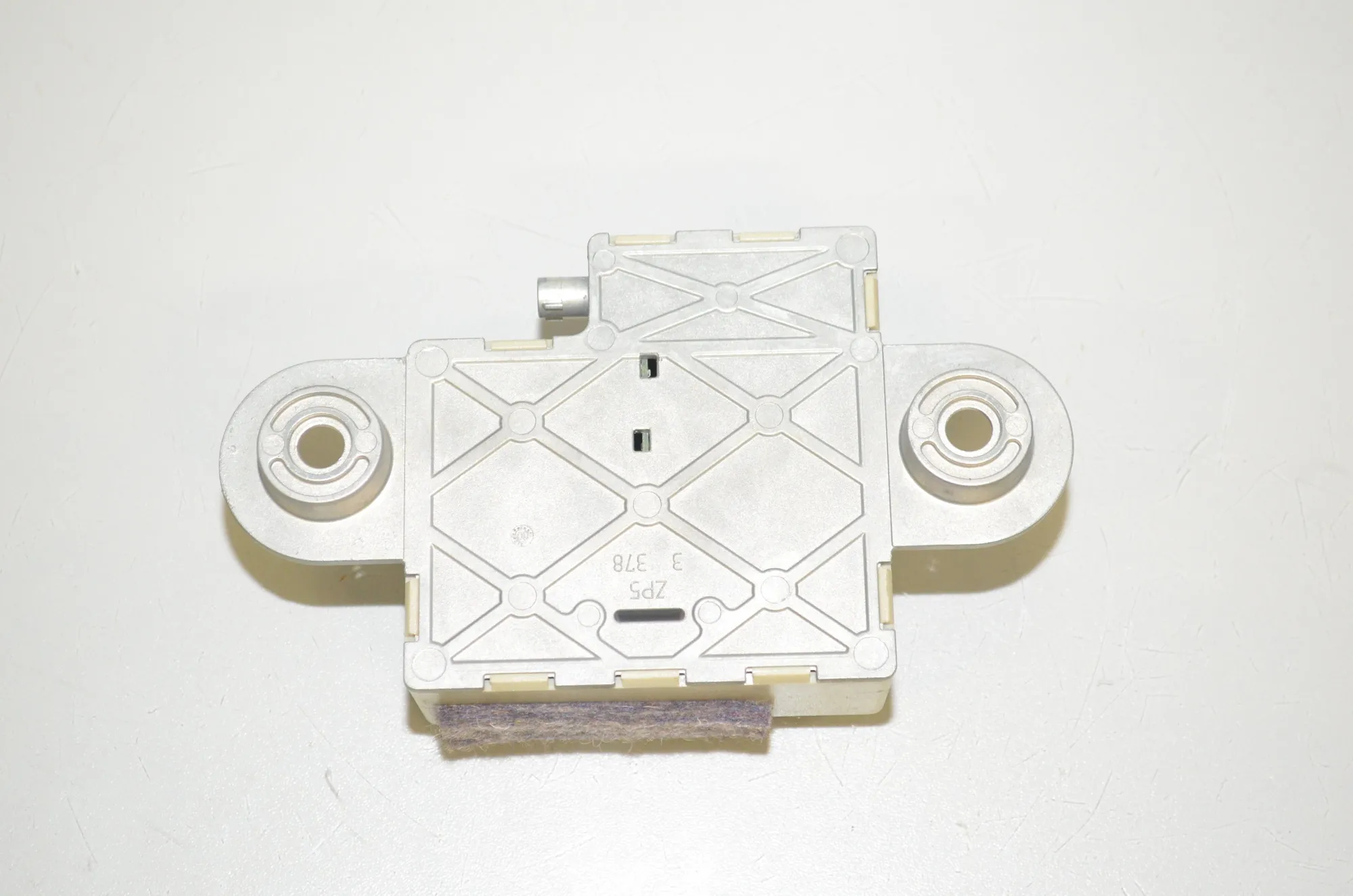 Antenna – OEM 6935024 · BMW 5 Touring (F11) 525 d 2010 – 3