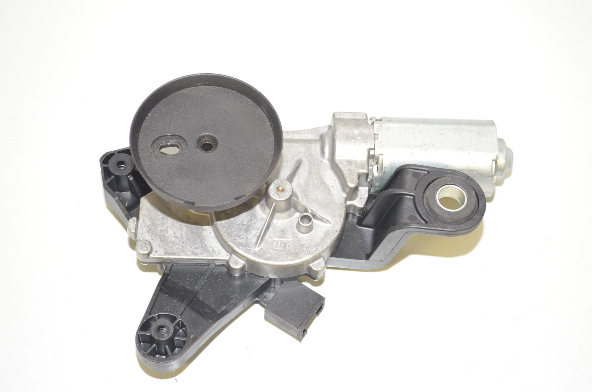 Tailgate Window Wiper Motor – OEM 7213233 · BMW 5 Touring (F11) 525 d 2010 – 3