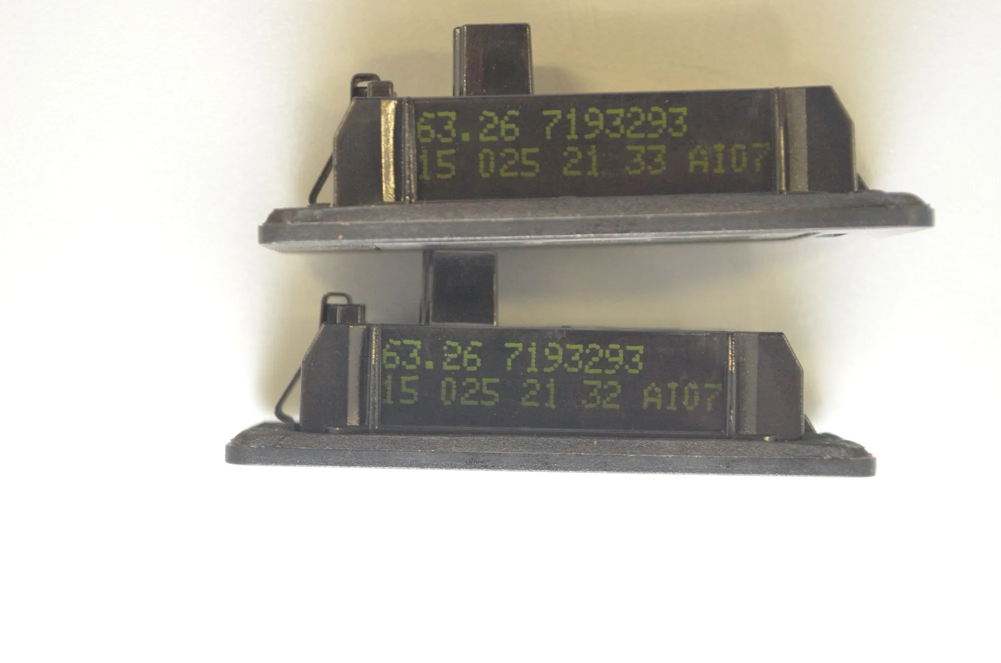 License Plate Lights – OEM 7193293 · BMW 2 Cabrio (F23) 220 d 2015 – 4