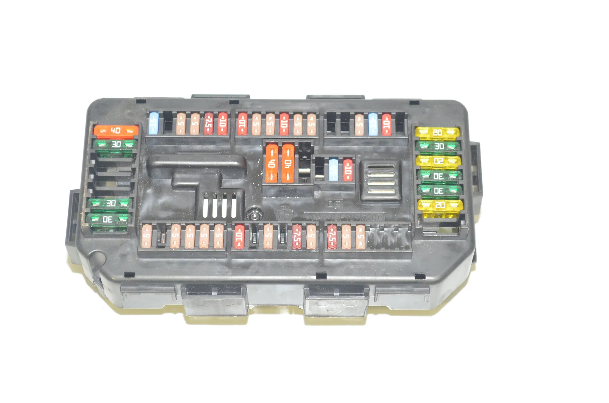 Fuse Box – OEM 9337879 · BMW 2 Cabrio (F23) 220 d 2015 – 4