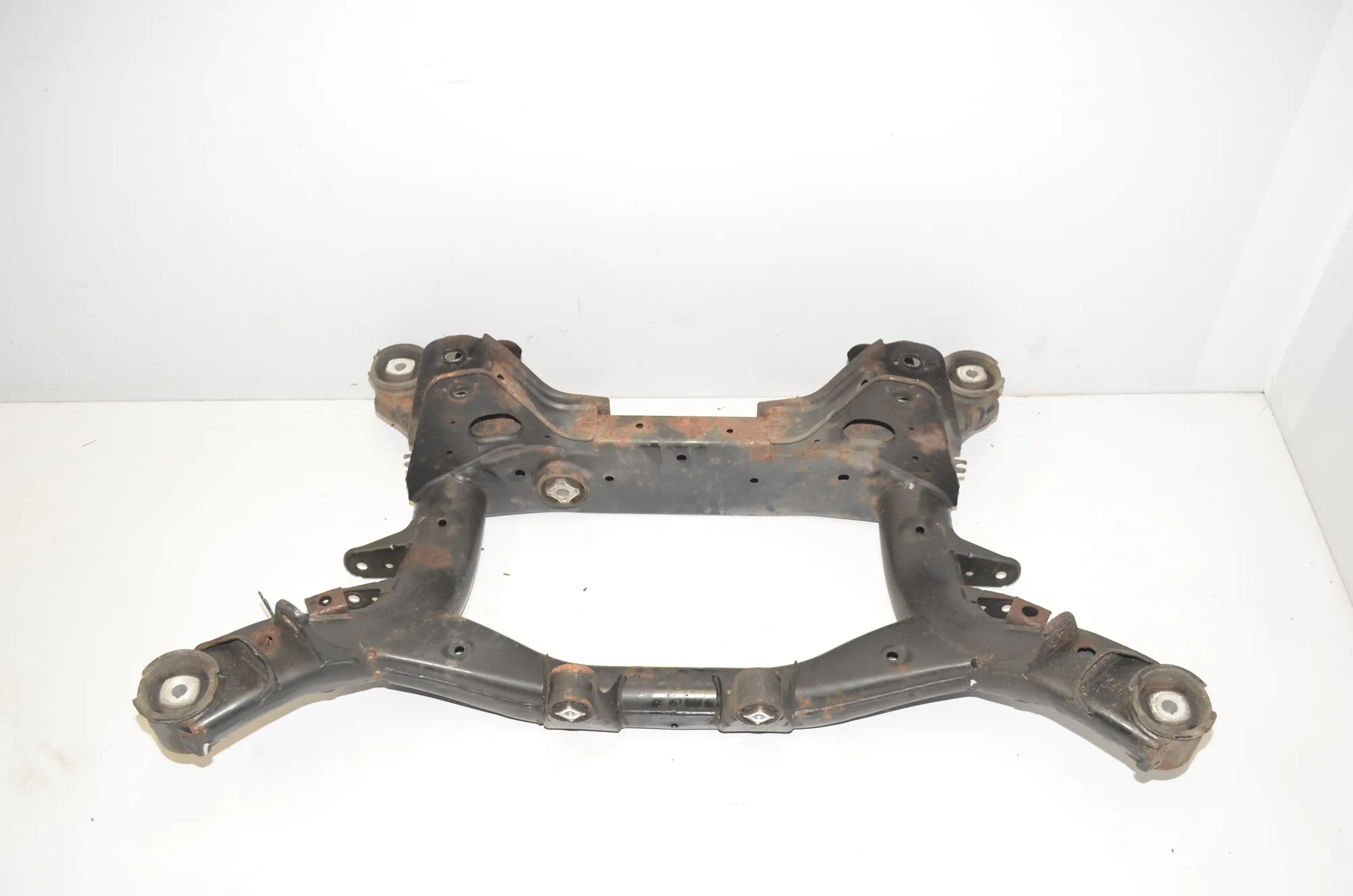 Rear Subframe – OEM 6857983 · BMW X3 (F25) sDrive 20 i 2014 – 3