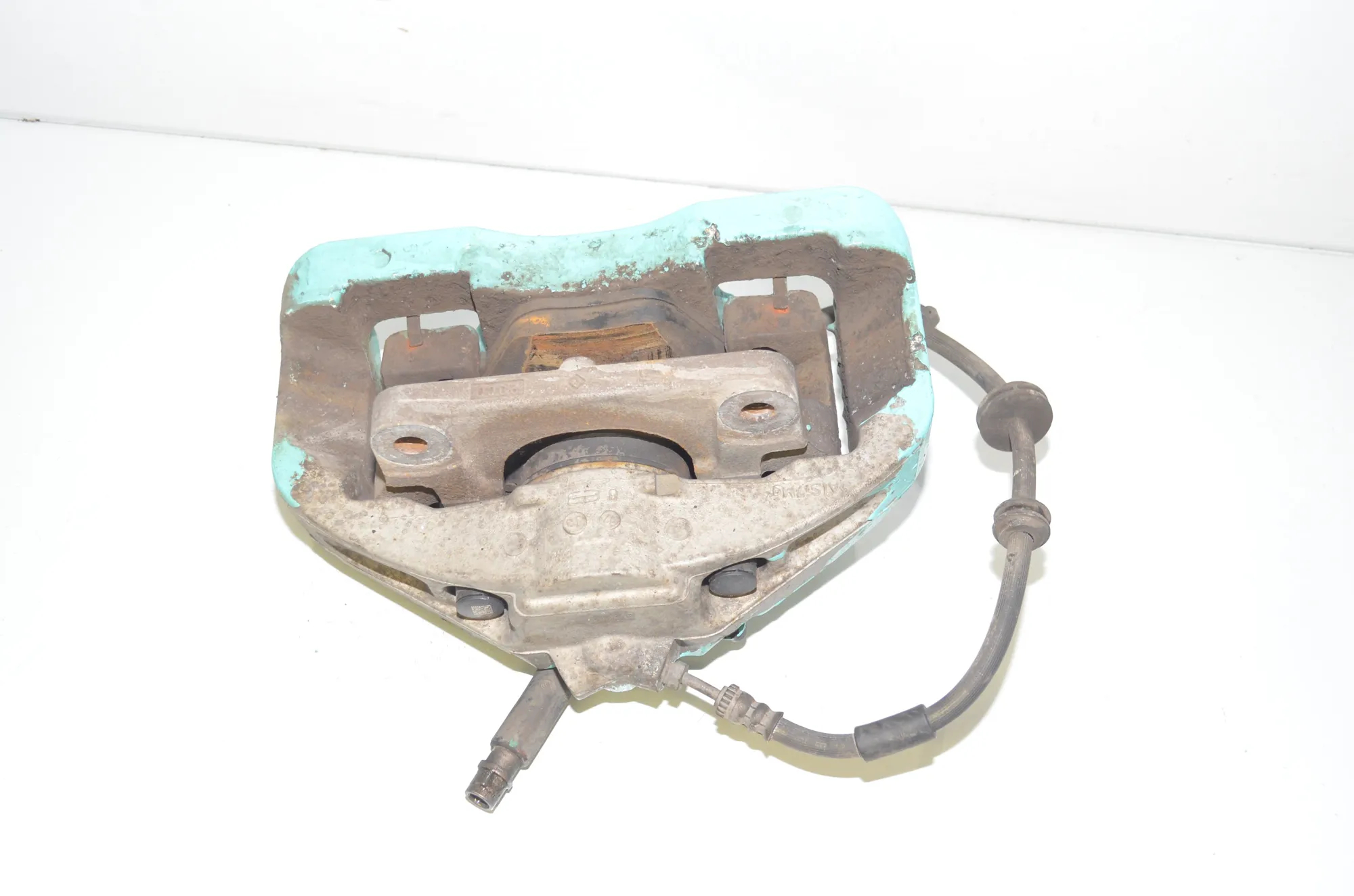 Front Right Brake Caliper – OEM 6792690 · BMW 5 Touring (F11) 525 d 2010 – 4