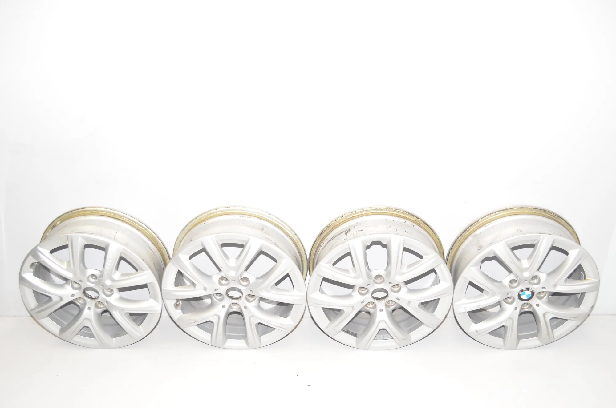 Alloy Wheel Set – OEM 6884815 · BMW 2 Gran Tourer (F46) 220 d xDrive 2020 – 2