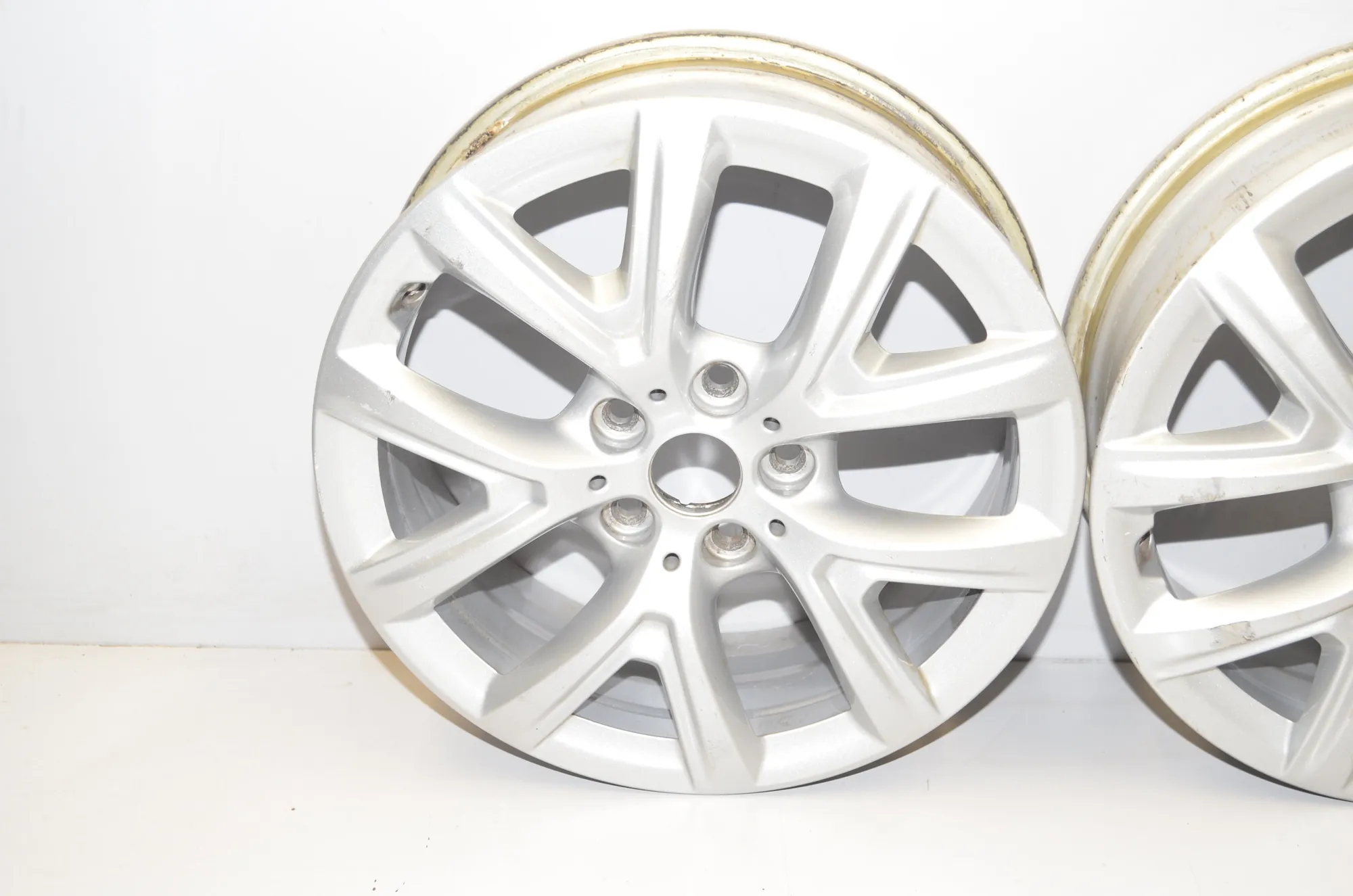 Alloy Wheel Set – OEM 6884815 · BMW 2 Gran Tourer (F46) 220 d xDrive 2020 – 3