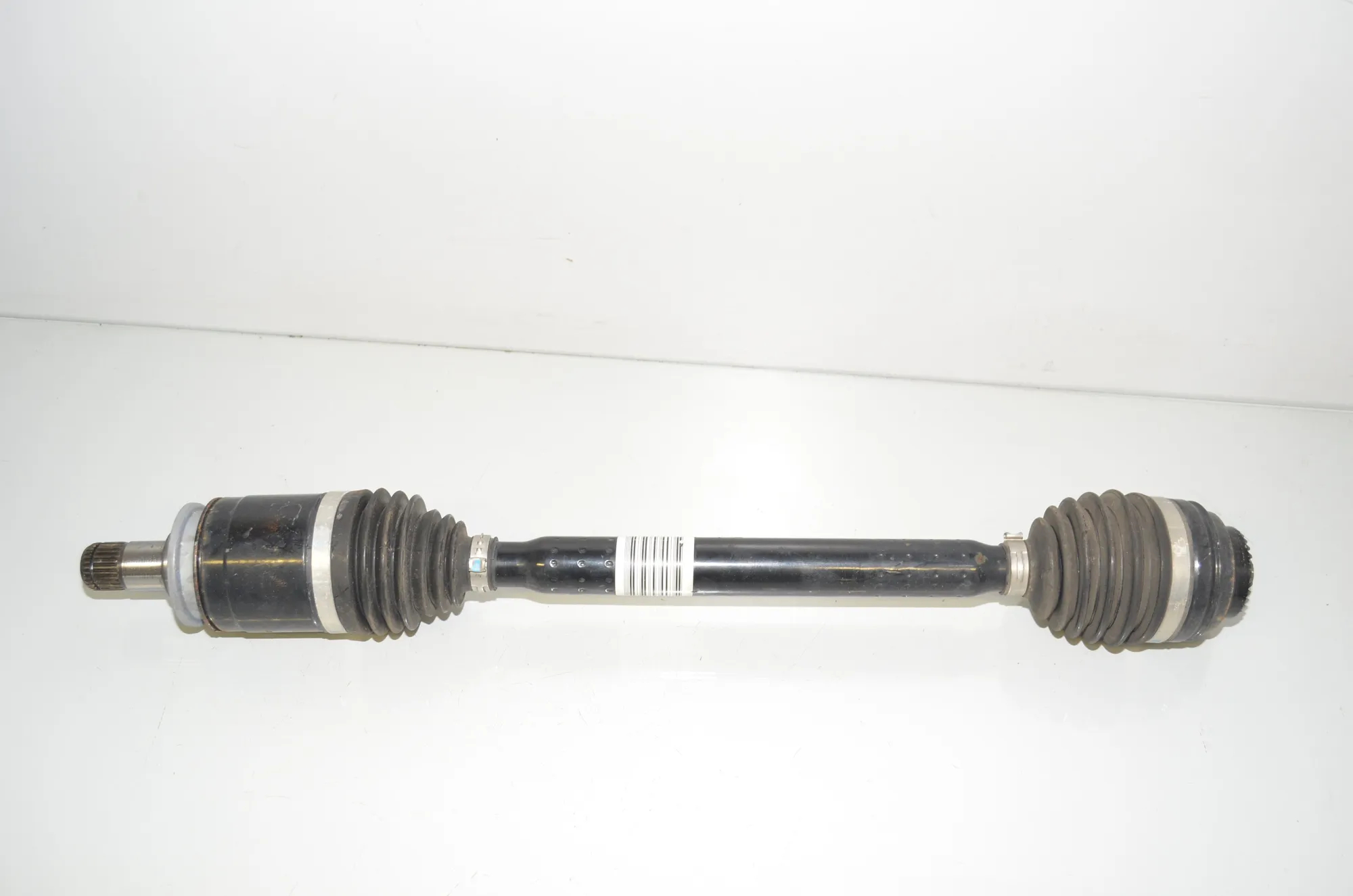 Rear Left Driveshaft – OEM 7641213 · BMW i3 (I01) Hybrid 2018