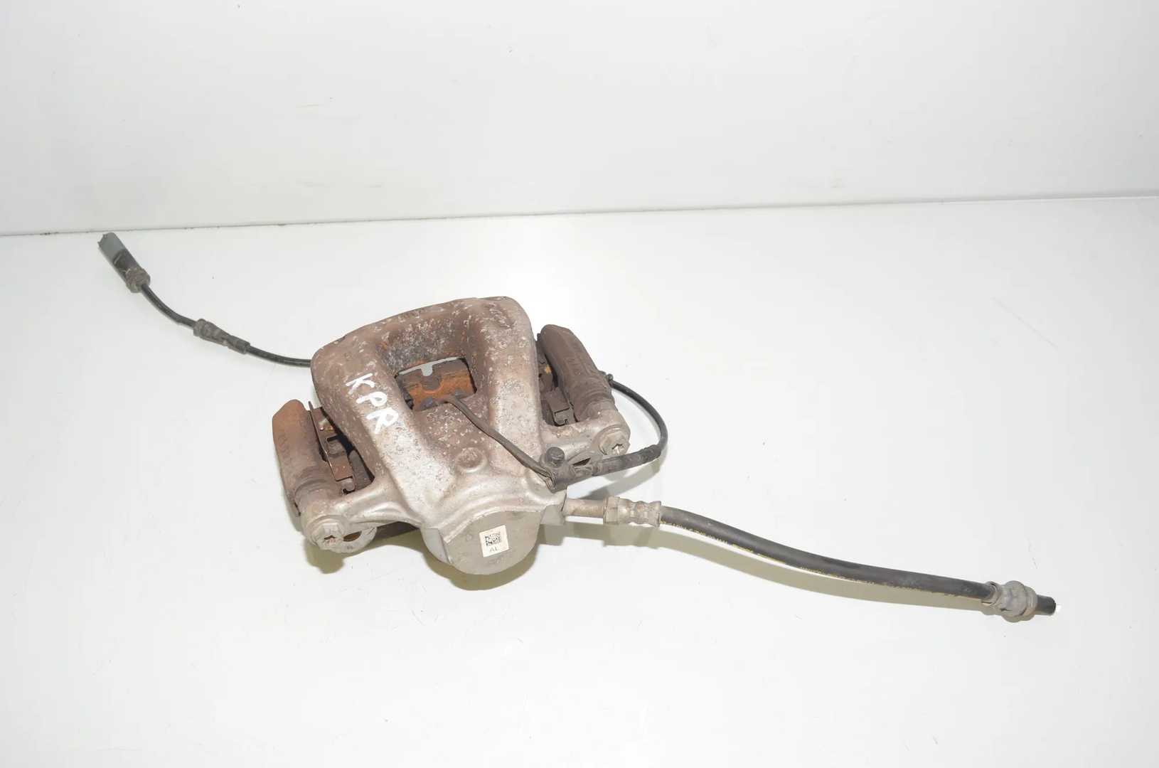 Front Left Brake Caliper – OEM 6860269 · BMW i3 (I01) Hybrid 2018