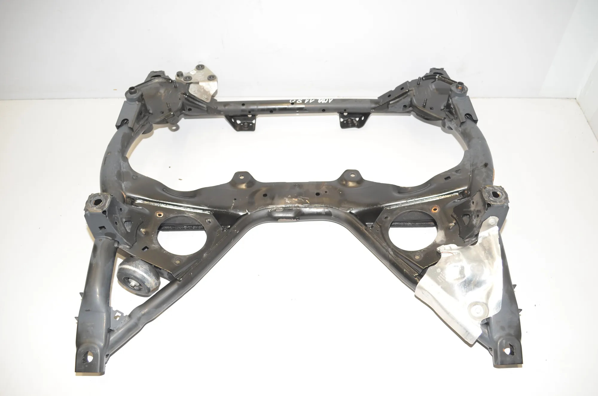 Front Subframe – OEM 6872119 · BMW 4 Cabrio (F33, F83) 420 i 2017 – 3