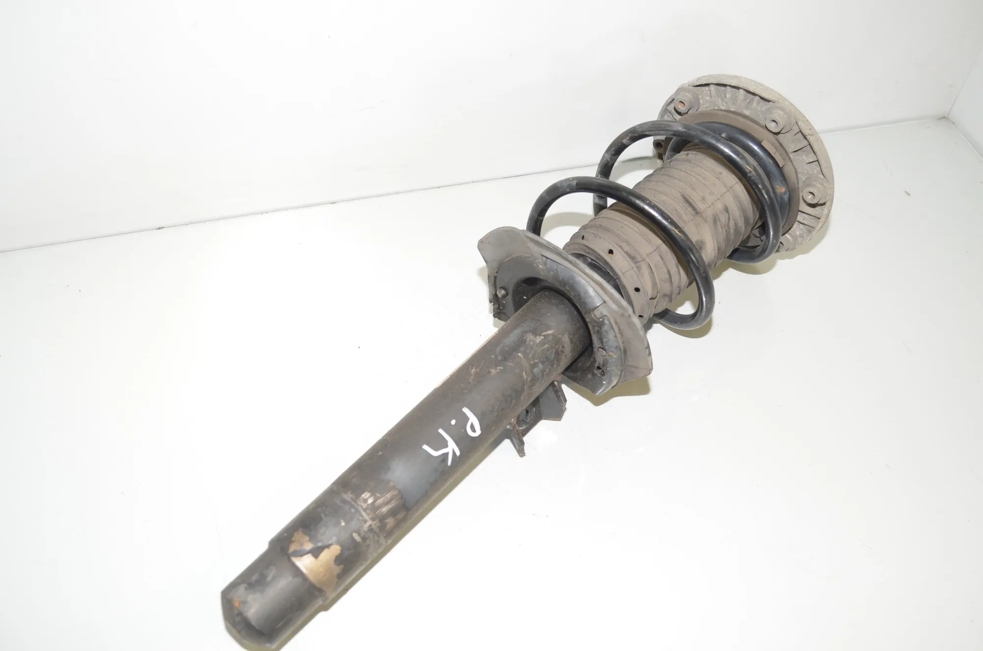 Front Left Shock Absorber – OEM 6873762 · BMW 4 Cabrio (F33, F83) 420 i 2017 – 4