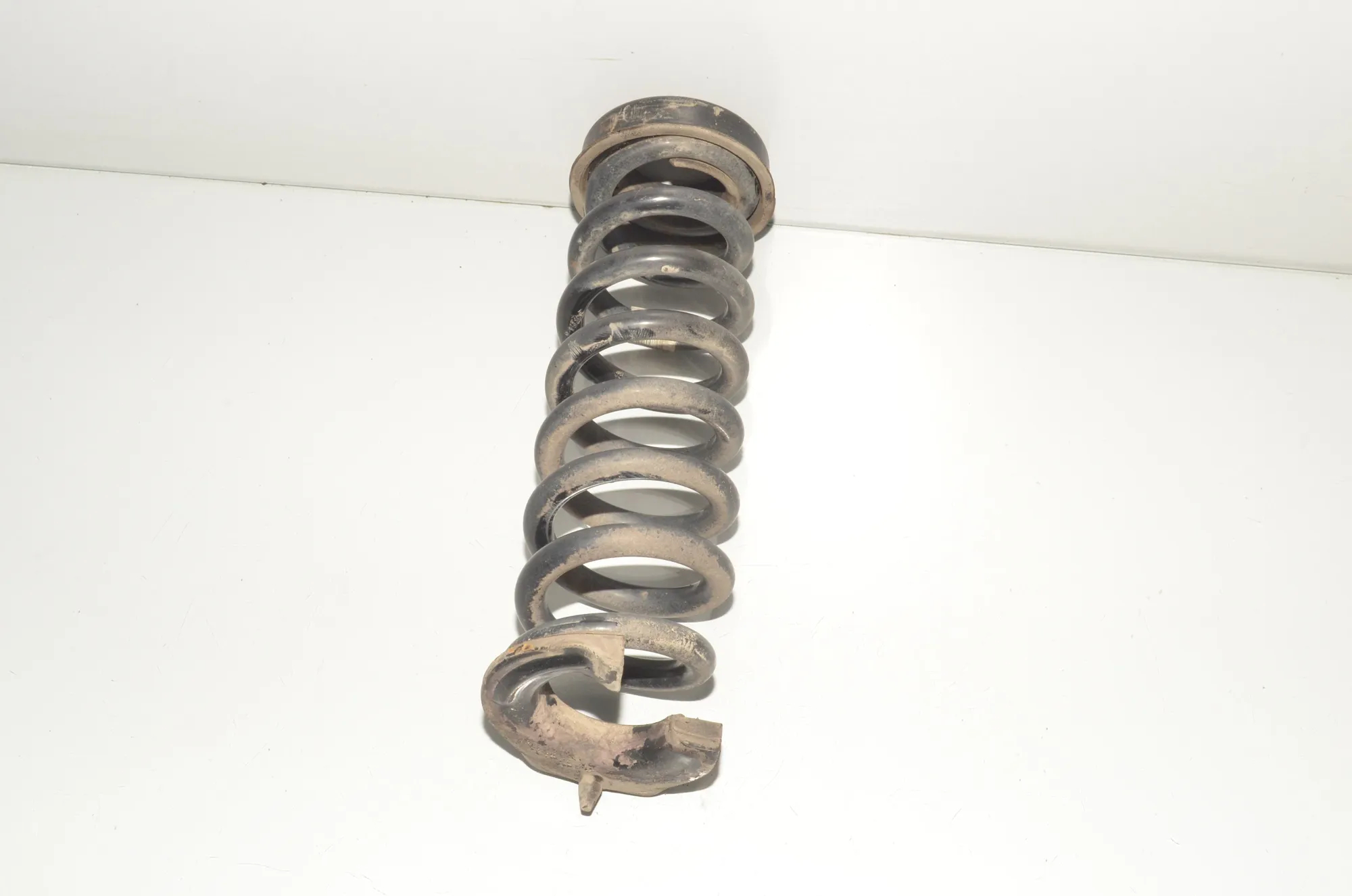 Rear Left Coil Spring – OEM 6851930 · BMW 2 Cabrio (F23) 220 d 2015