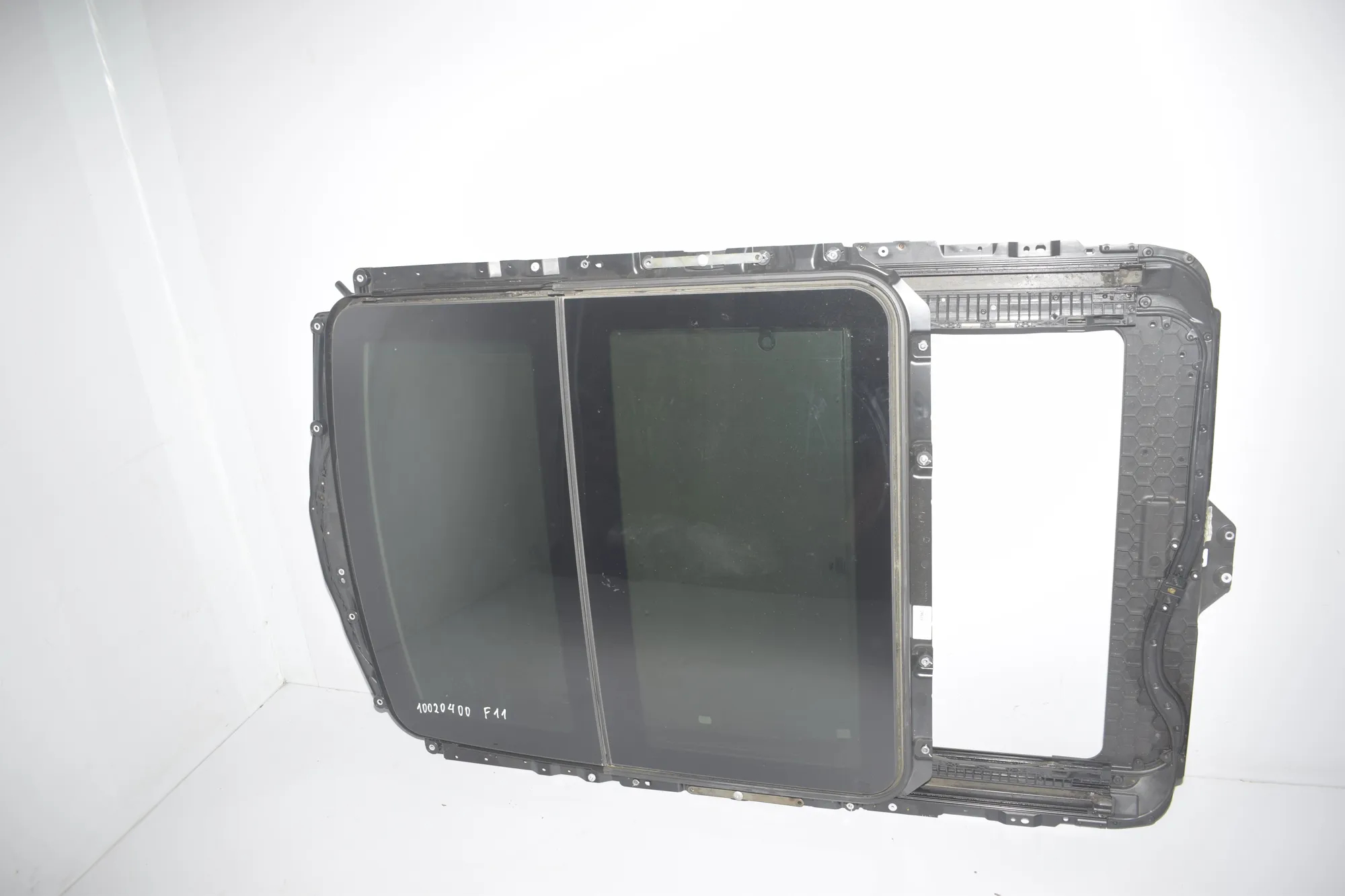 Sunroof – OEM 9127381 · BMW 5 Touring (F11) 530 d xDrive 2013 – 8