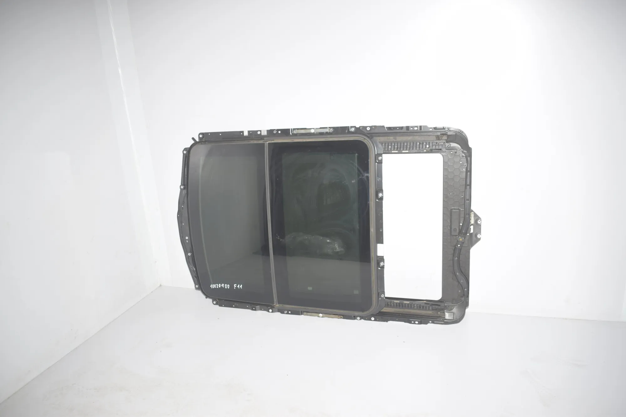 Sunroof – OEM 9127381 · BMW 5 Touring (F11) 530 d xDrive 2013 – 2