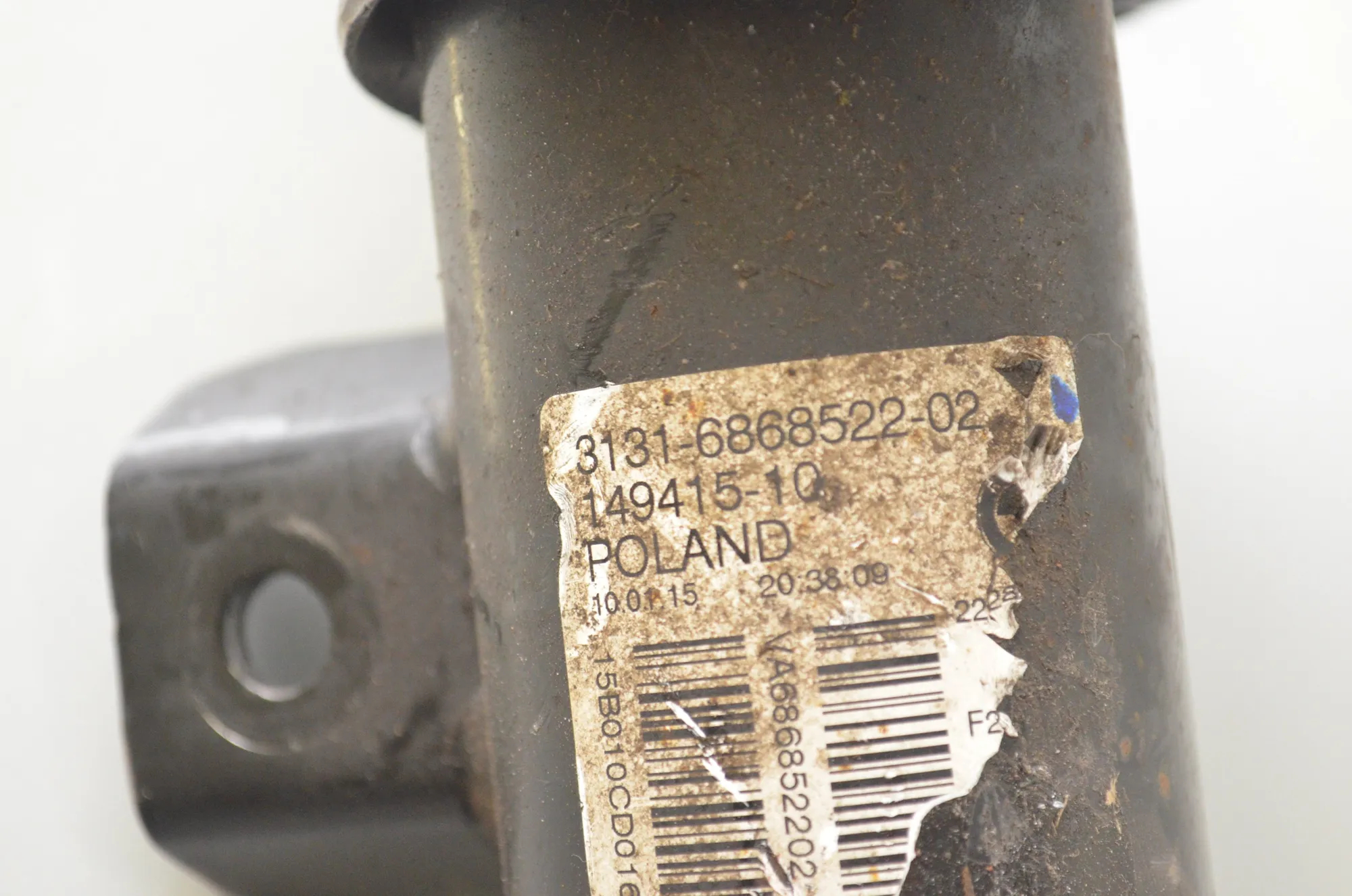 Front Right Shock Absorber – OEM 6868522 · BMW 2 Cabrio (F23) 220 d 2015 – 5
