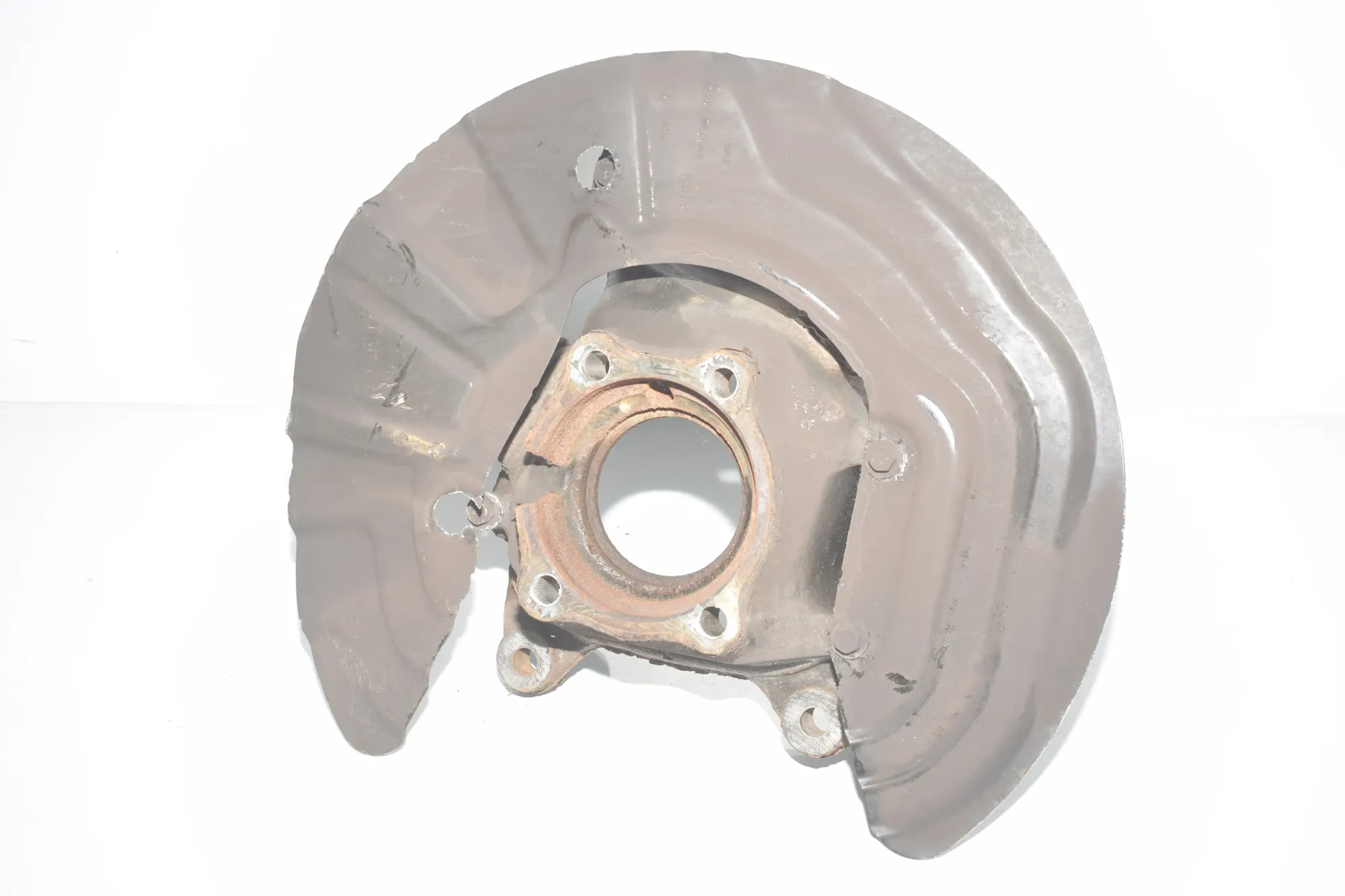 Front Left Wheel Hub – OEM 6855953 · BMW X3 (F25) sDrive 20 i 2014 – 3