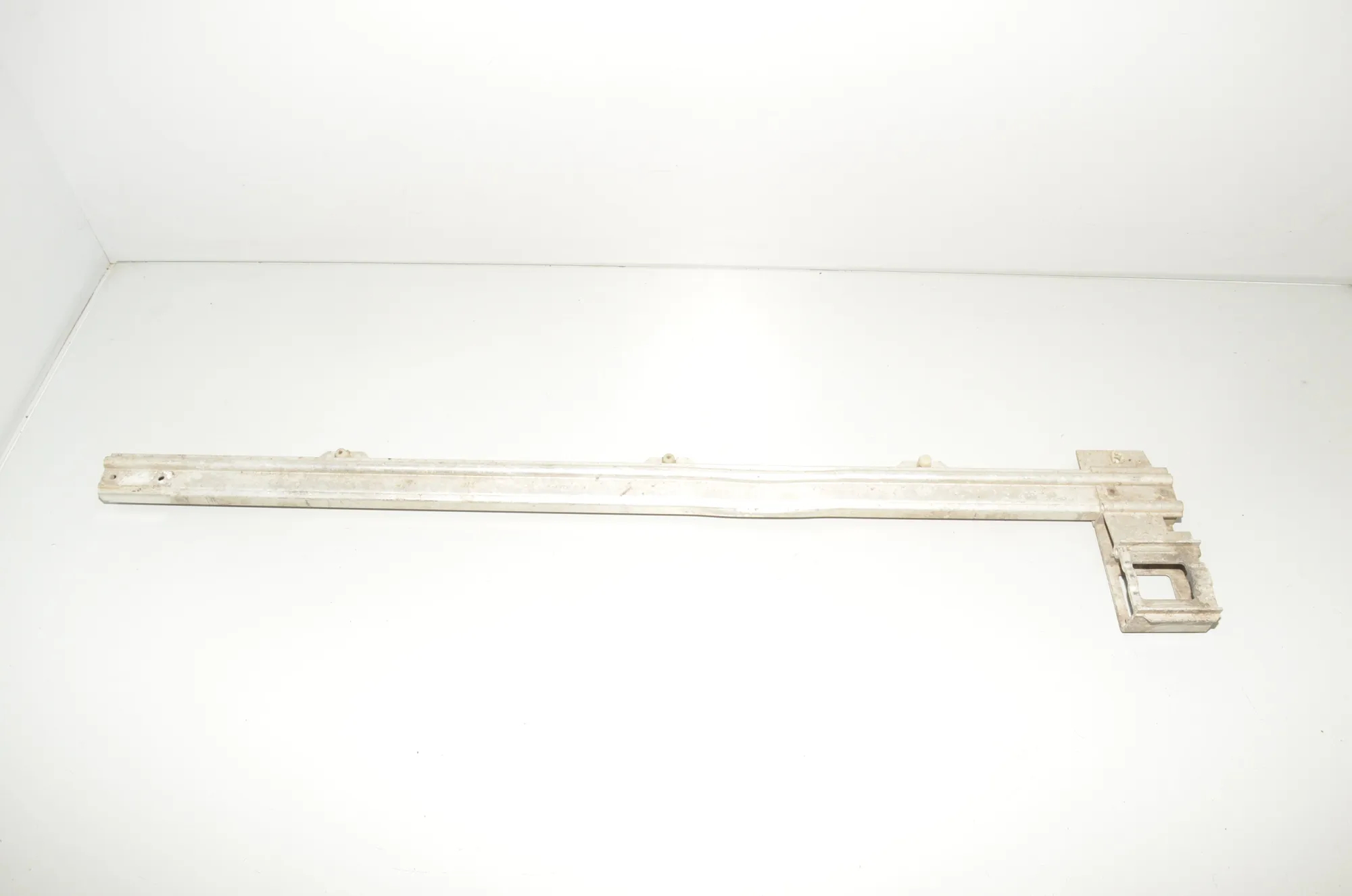 Other Body Parts – OEM 7301605 · BMW X1 (F48) BMW X1 (F48) sDrive 18 d 2016 – 2