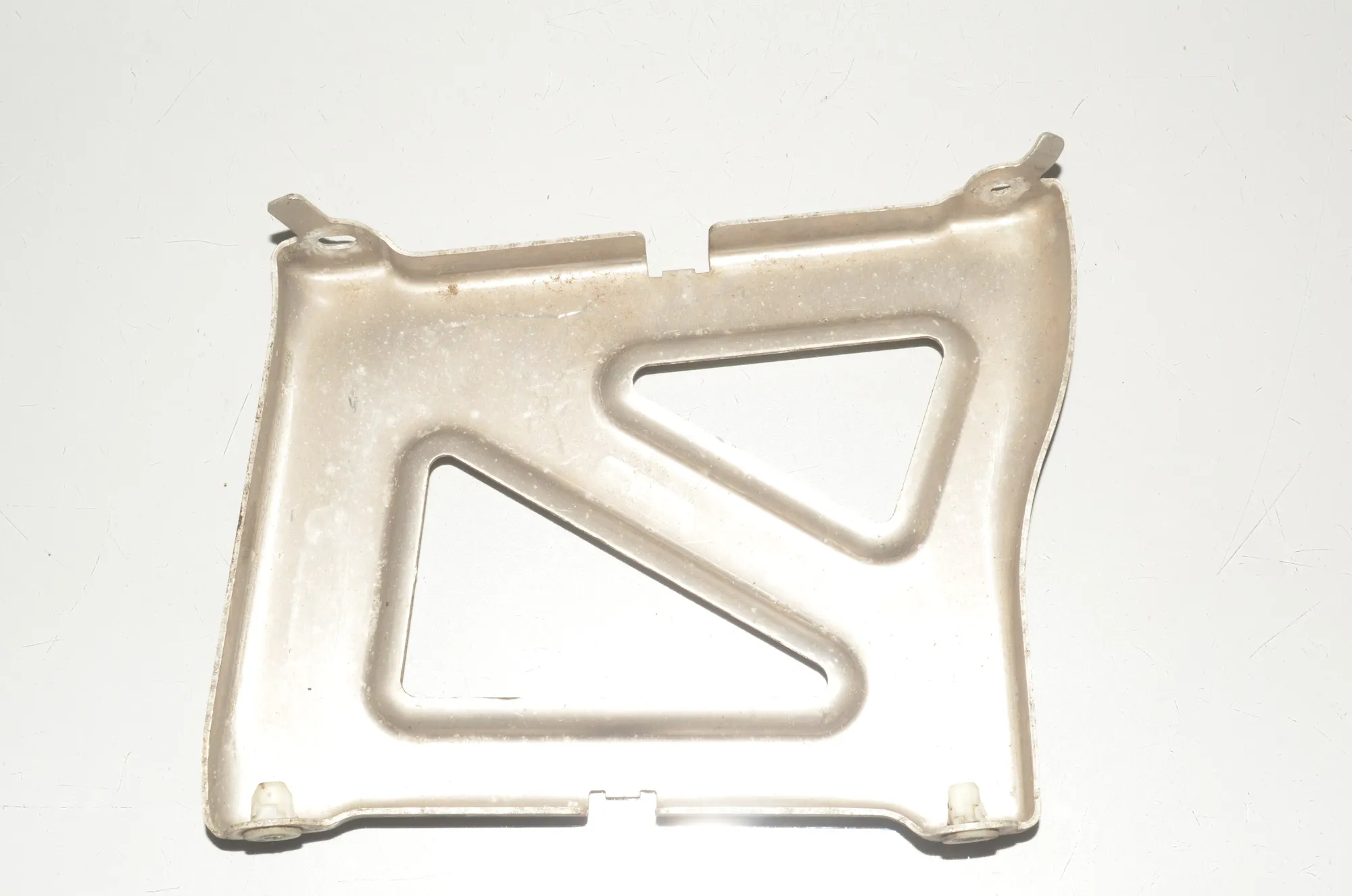 Bracket – OEM 7436795 · BMW 1 (F40) BMW 1 (F40) (F40) 118i 2016 – 4