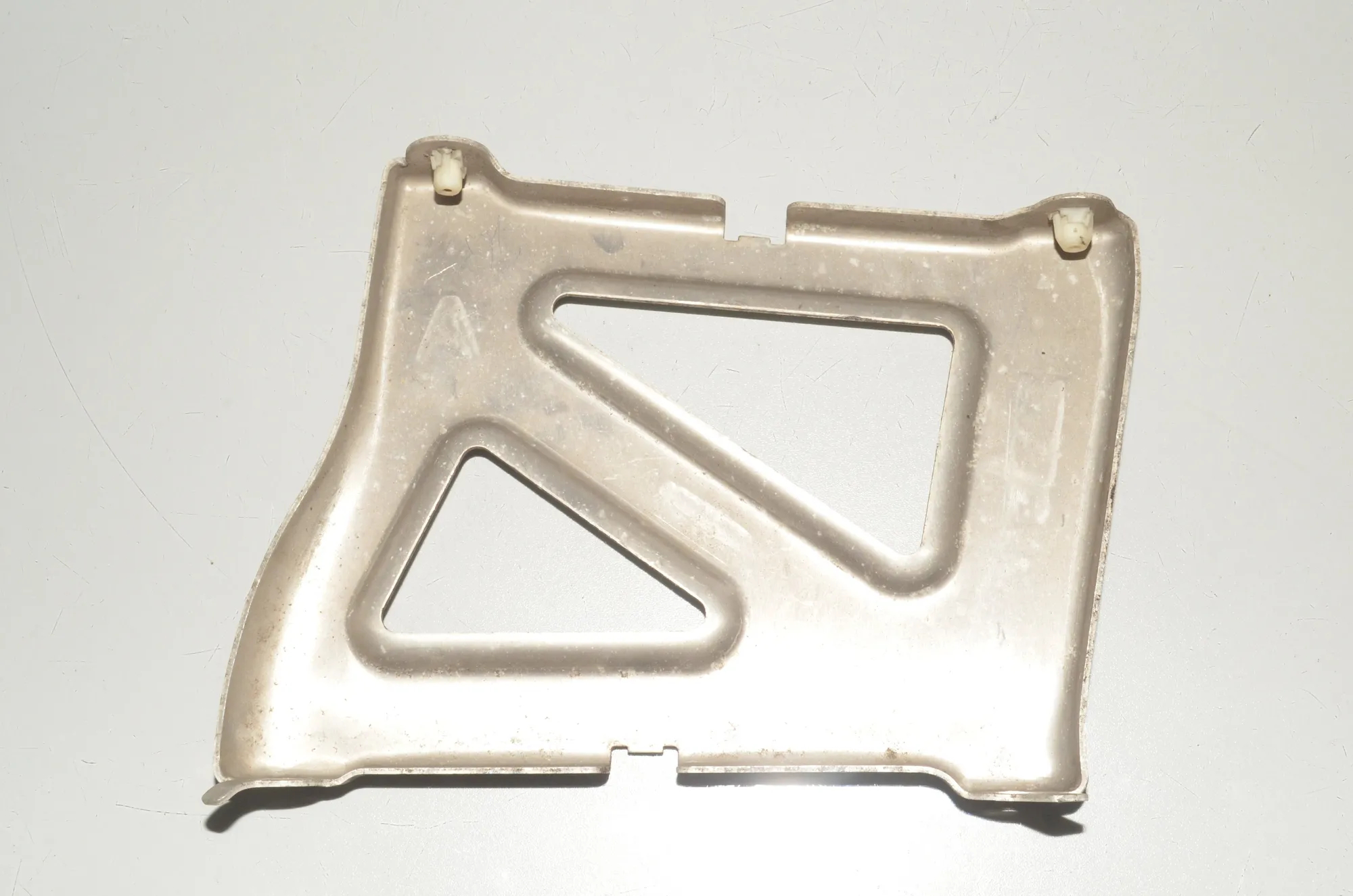 Bracket – OEM 7436795 · BMW 1 (F40) BMW 1 (F40) (F40) 118i 2016 – 3