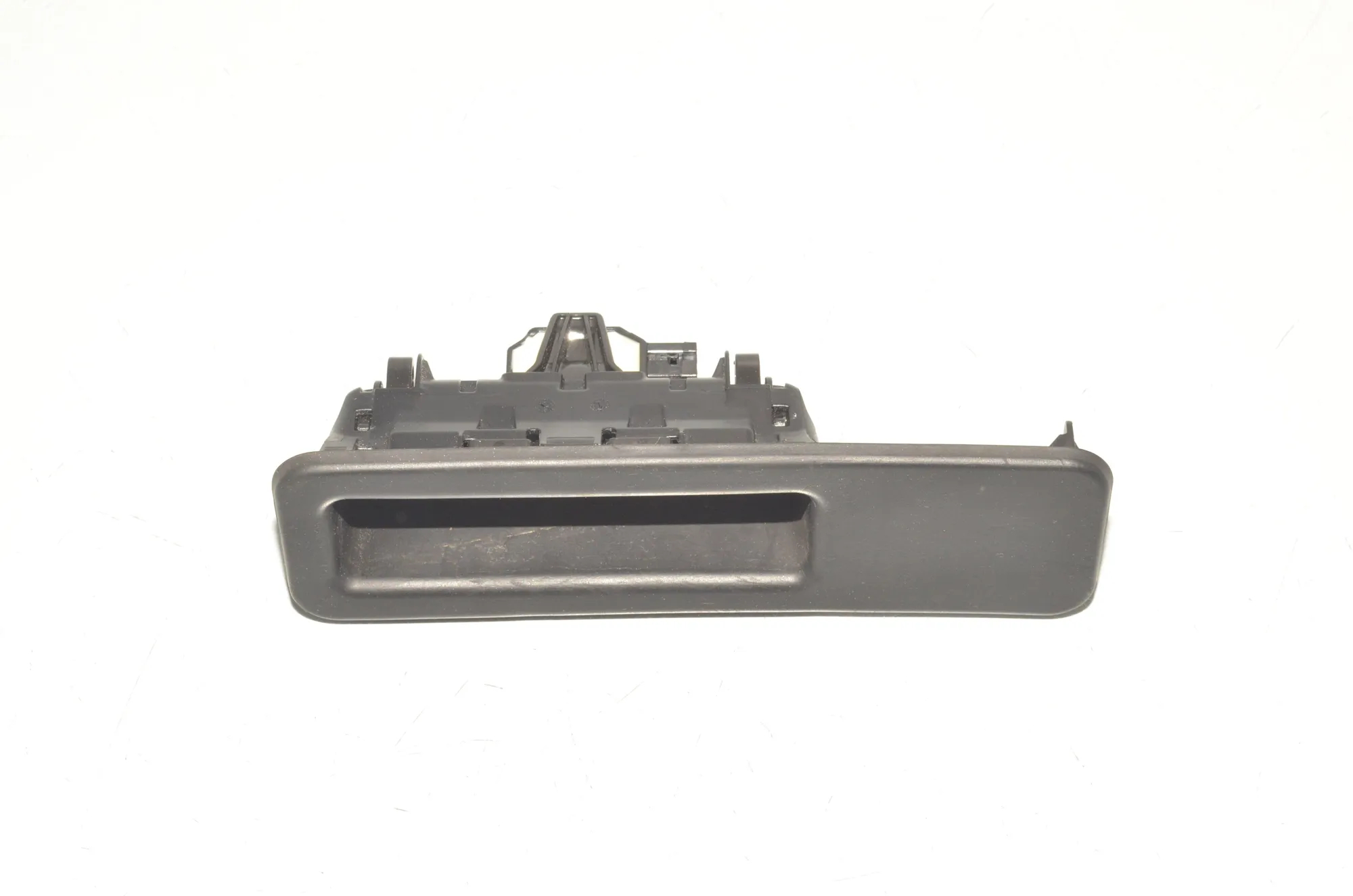 Tailgate Bootlid Handle – OEM 7405633 · BMW 3 (G20, G28) (2018 - -) 330 e 2021