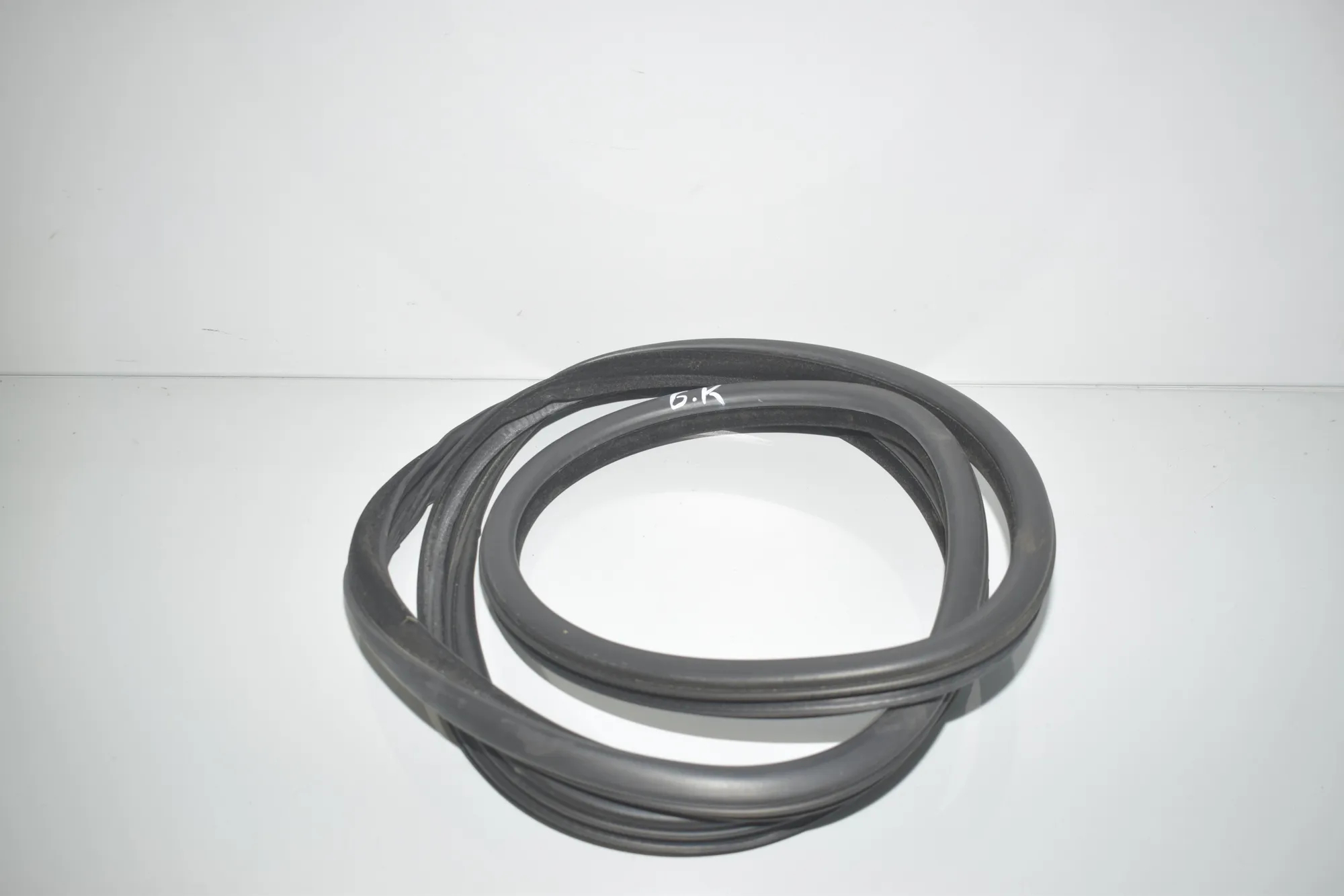 Rear Left Door Seal Rubber – OEM 7199775 · BMW 5 Touring (F11) 530 d xDrive 2013