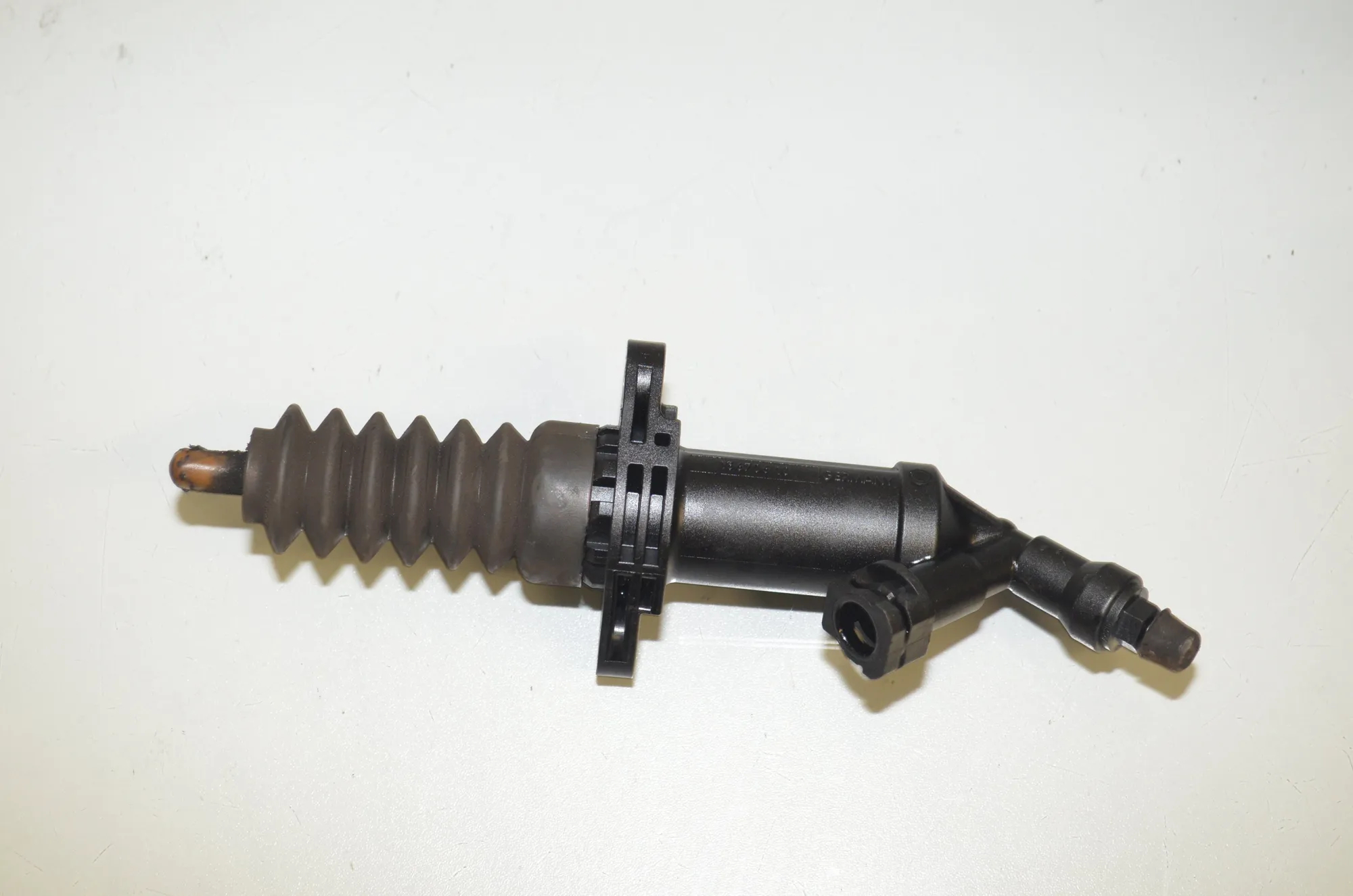 Clutch Cylinder – OEM 6795711 · BMW 2 Cabrio (F23) 220 d 2015 – 3