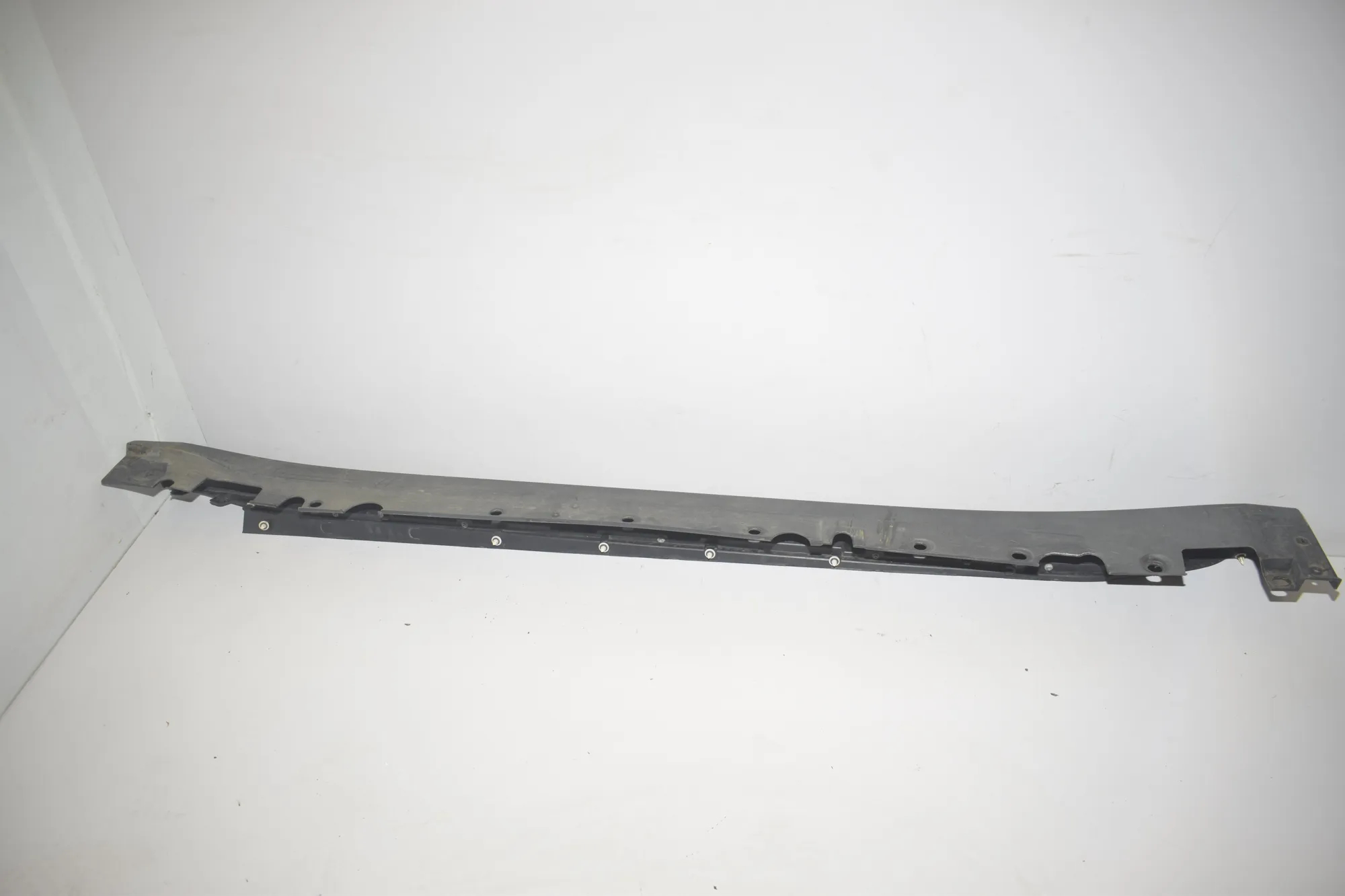 Left Side Sideskirt – OEM 7184419 · BMW X6 (E71, E72) M 50 d 2013 – 3