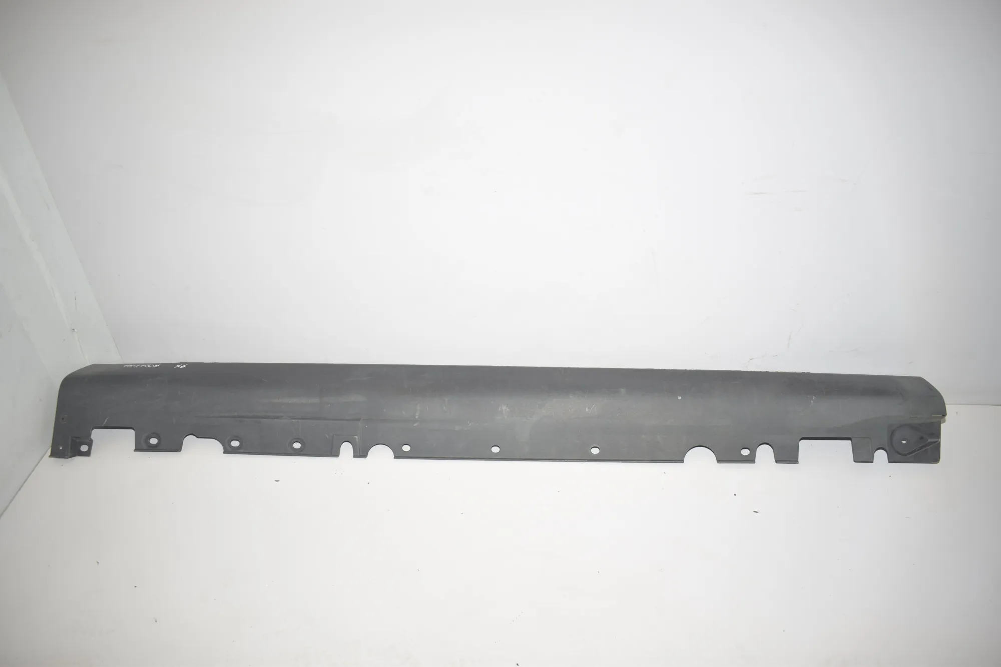 Right Side Sideskirt – OEM 7184420 · BMW X6 (E71, E72) M 50 d 2013 – 2