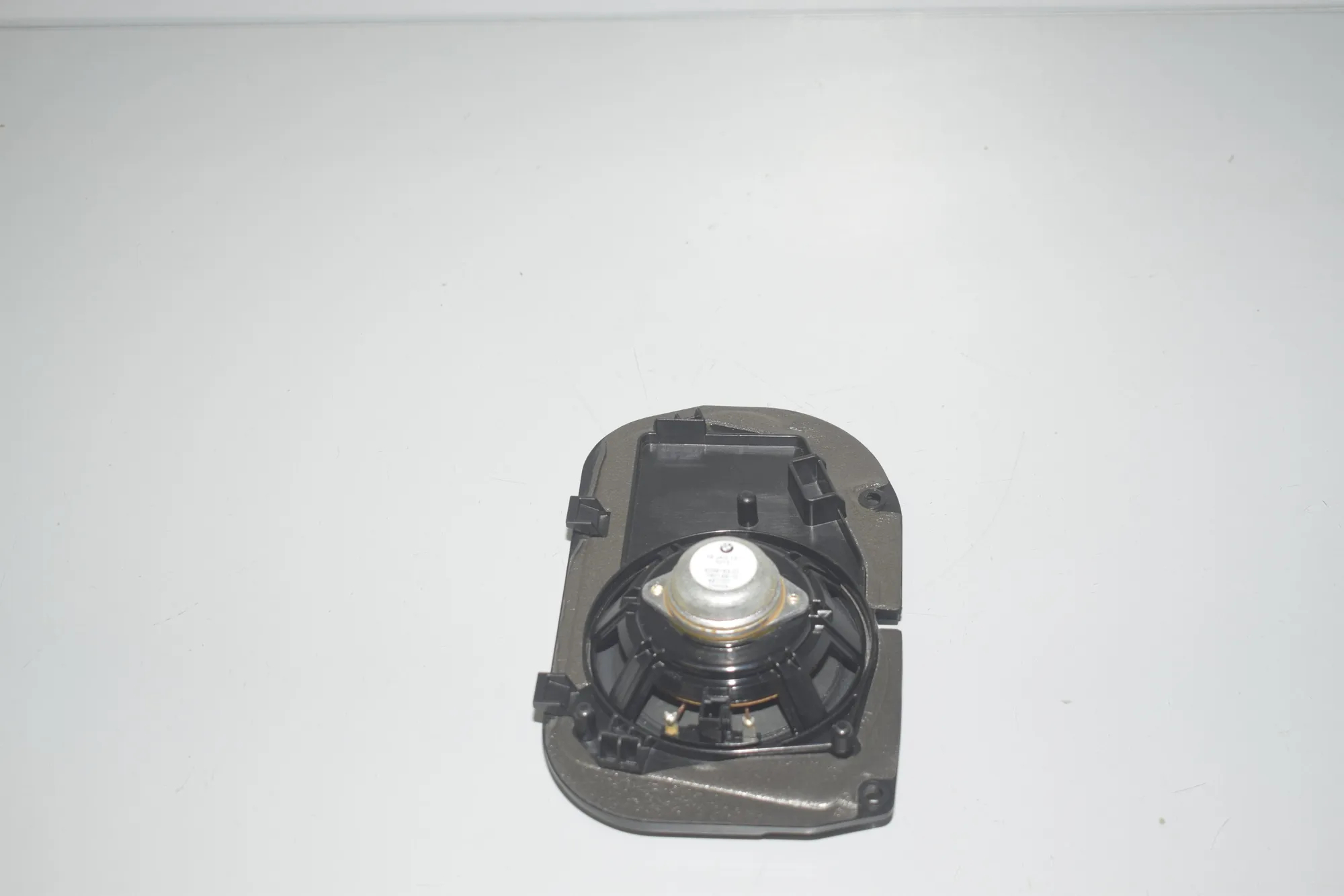 Dashboard Speaker – OEM 9239183 · BMW 5 Touring (F11) 530 d xDrive 2013 – 3