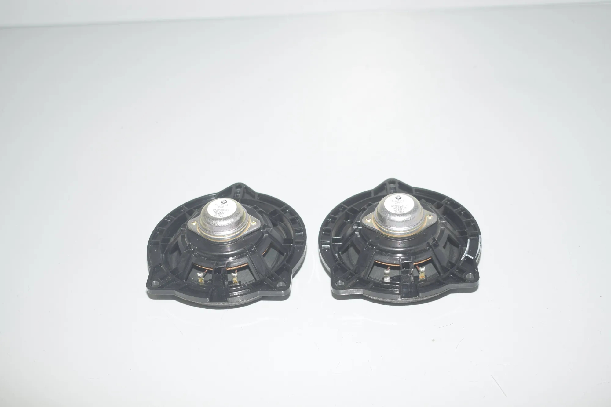 Front Left Door Speaker – OEM 9169692 · BMW 5 Touring (F11) 530 d xDrive 2013 – 3