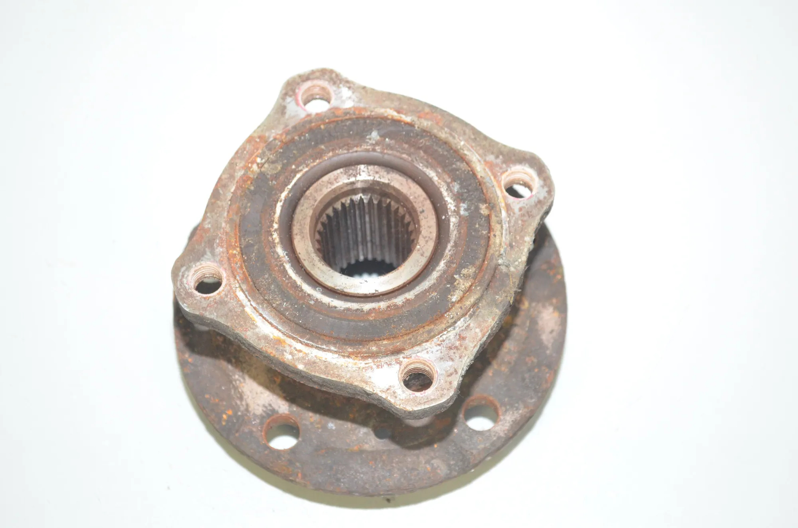 Rear Left Wheel Bearing – OEM 6867806 · BMW 5 Touring (F11) 530 d 2015 – 3