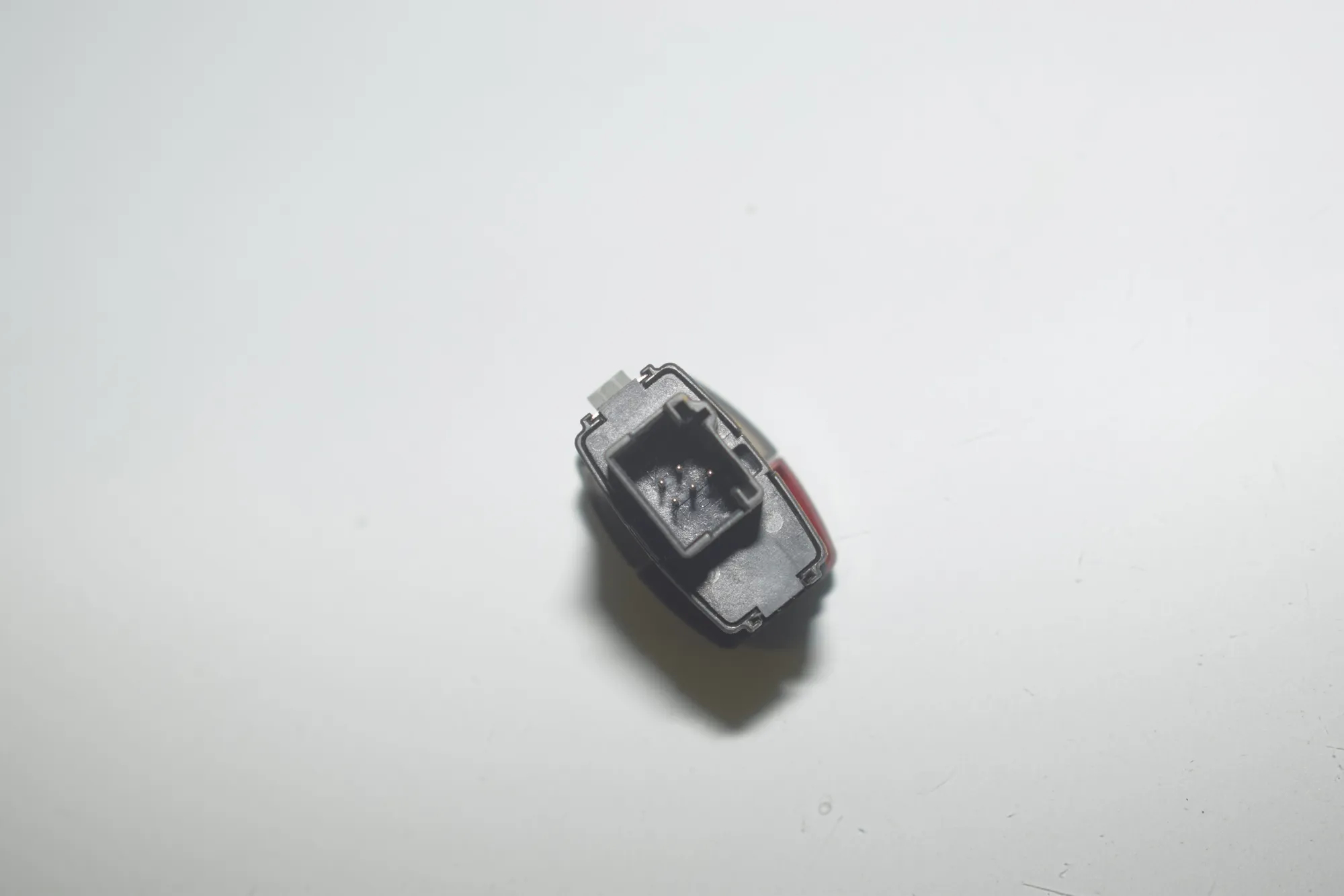 Hazard Button – OEM 9161896 · BMW 5 Touring (F11) 530 d xDrive 2013 – 5