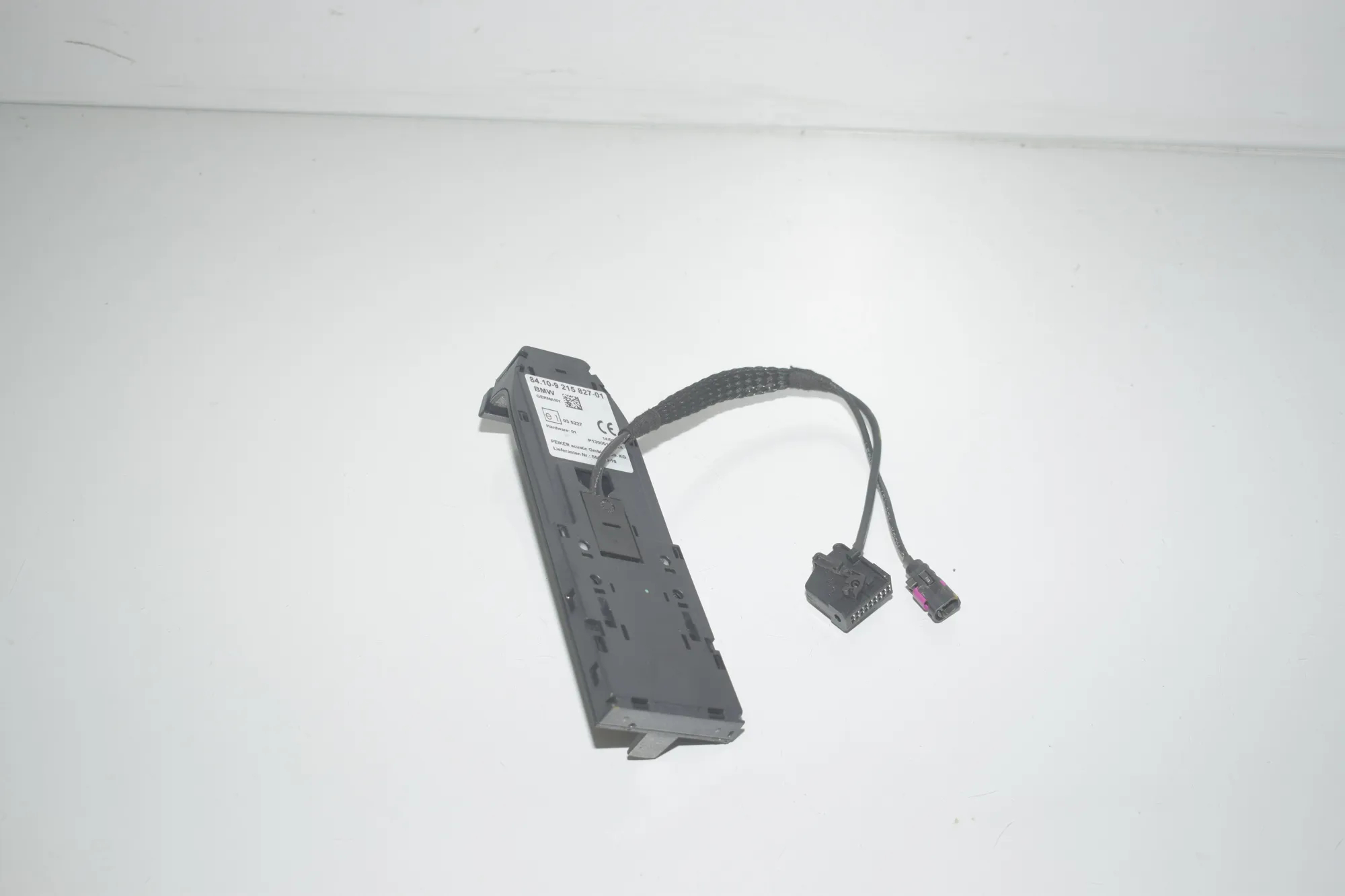 Phone Control Unit – OEM 9215827 · BMW 5 Touring (F11) 530 d xDrive 2013 – 3