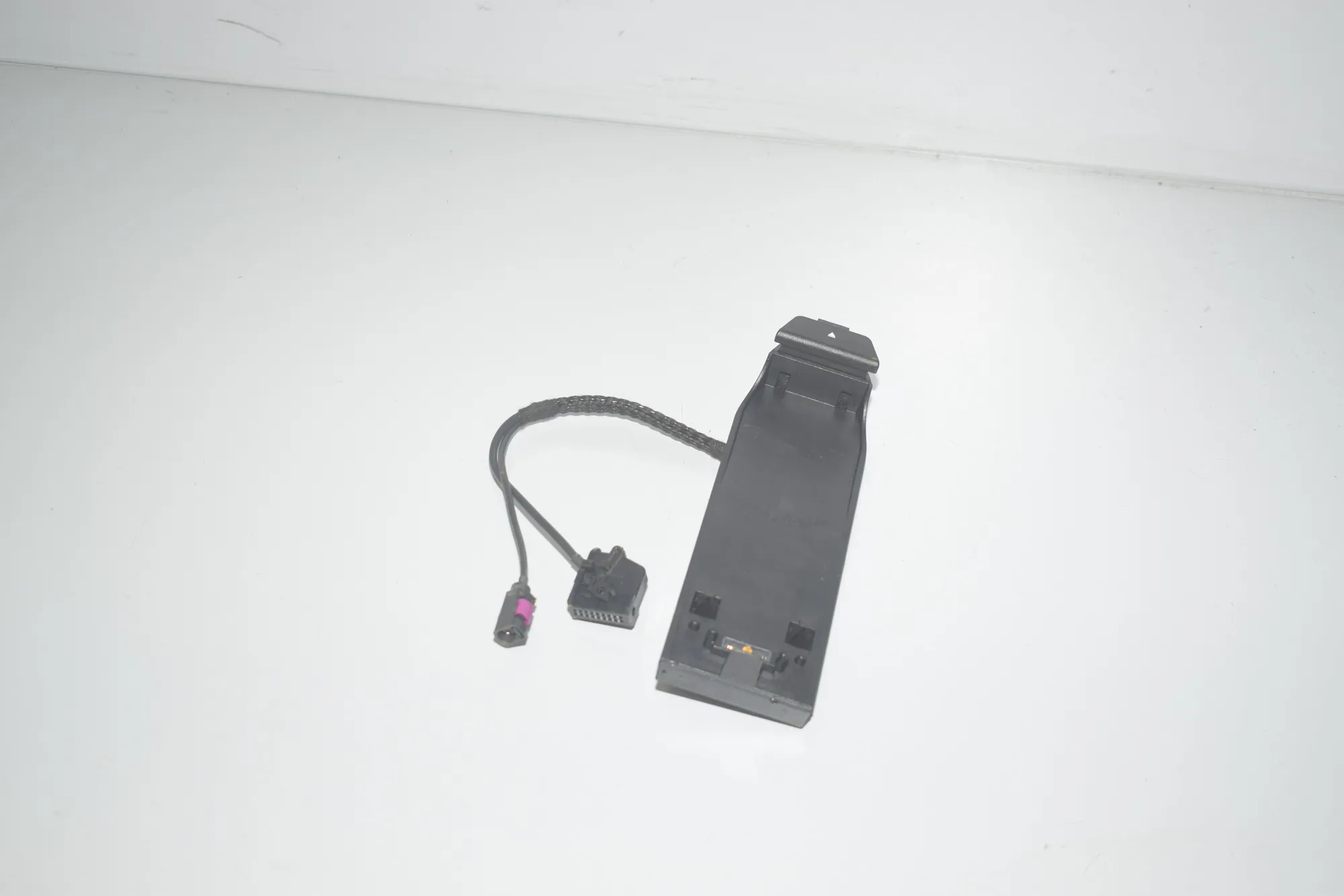 Phone Control Unit – OEM 9215827 · BMW 5 Touring (F11) 530 d xDrive 2013