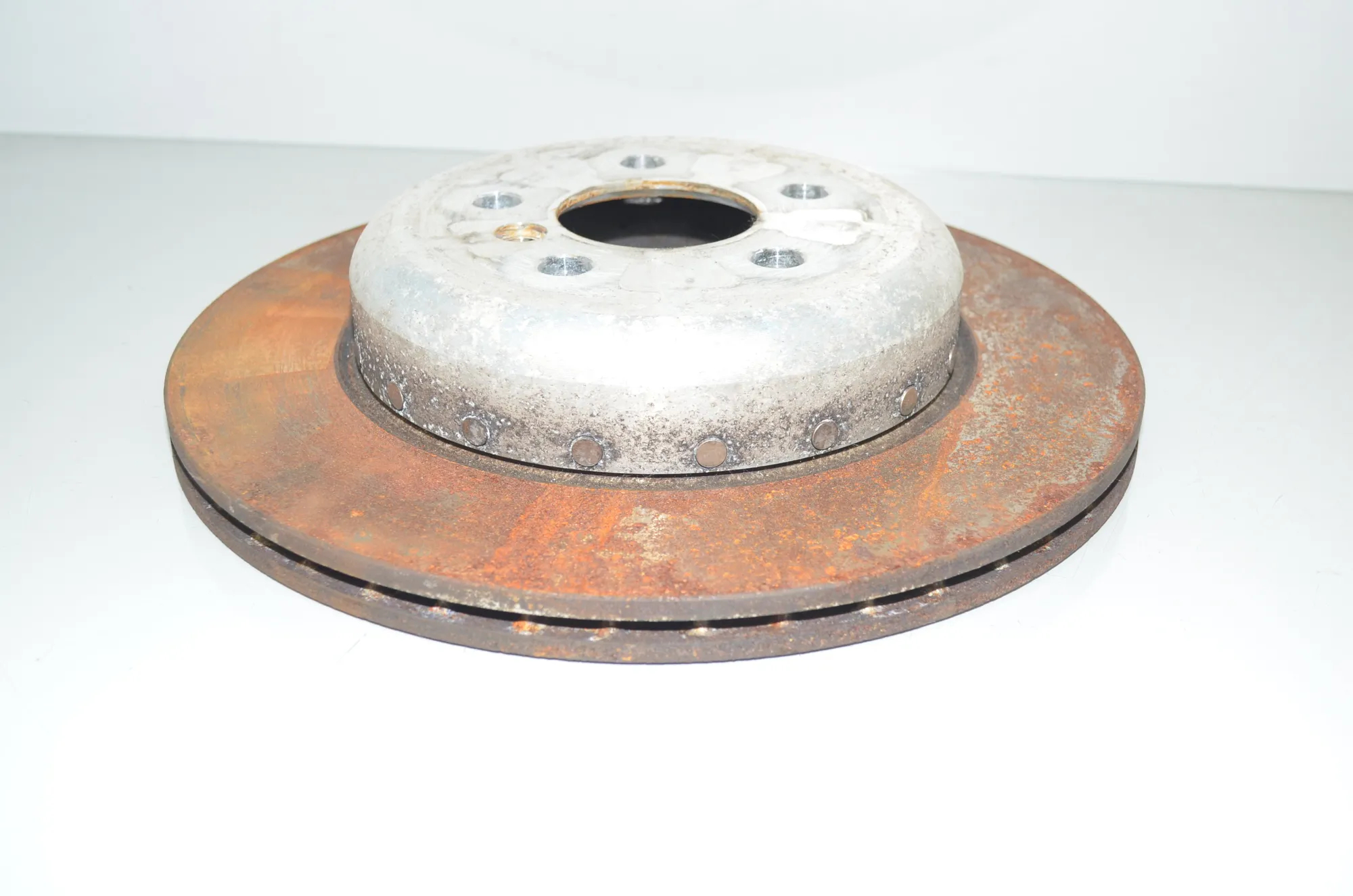 Rear Left Brake Disc – OEM 6882245 · BMW 3 Touring (G21) (2019 - -) 330 e Plug-in-Hybrid 2021 – 2