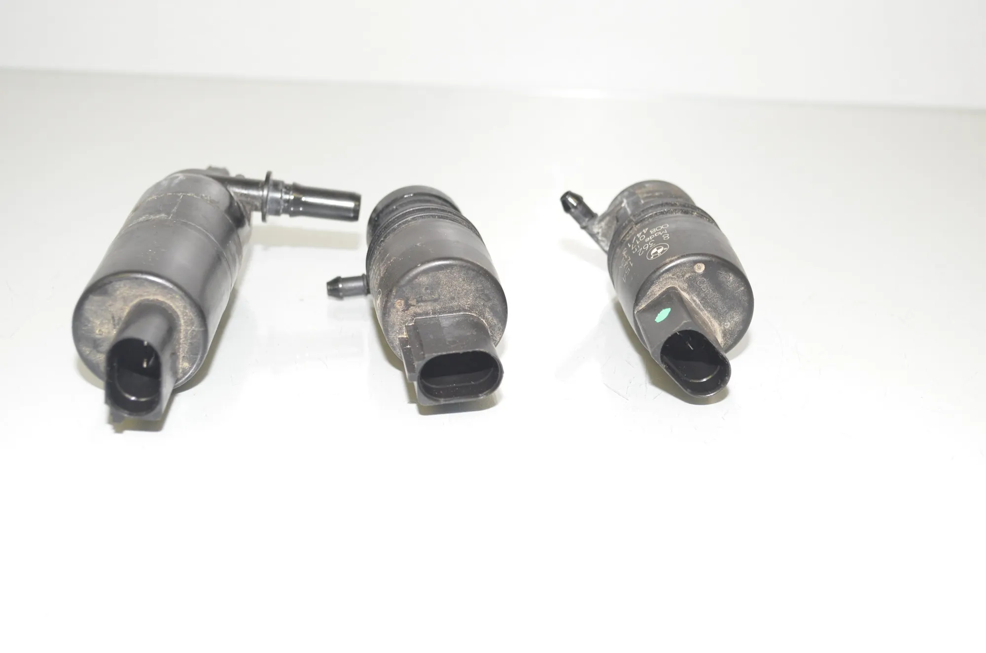 Washer Tank Motor – OEM 7217792 · BMW X3 (F25) sDrive 20 i 2014 – 3